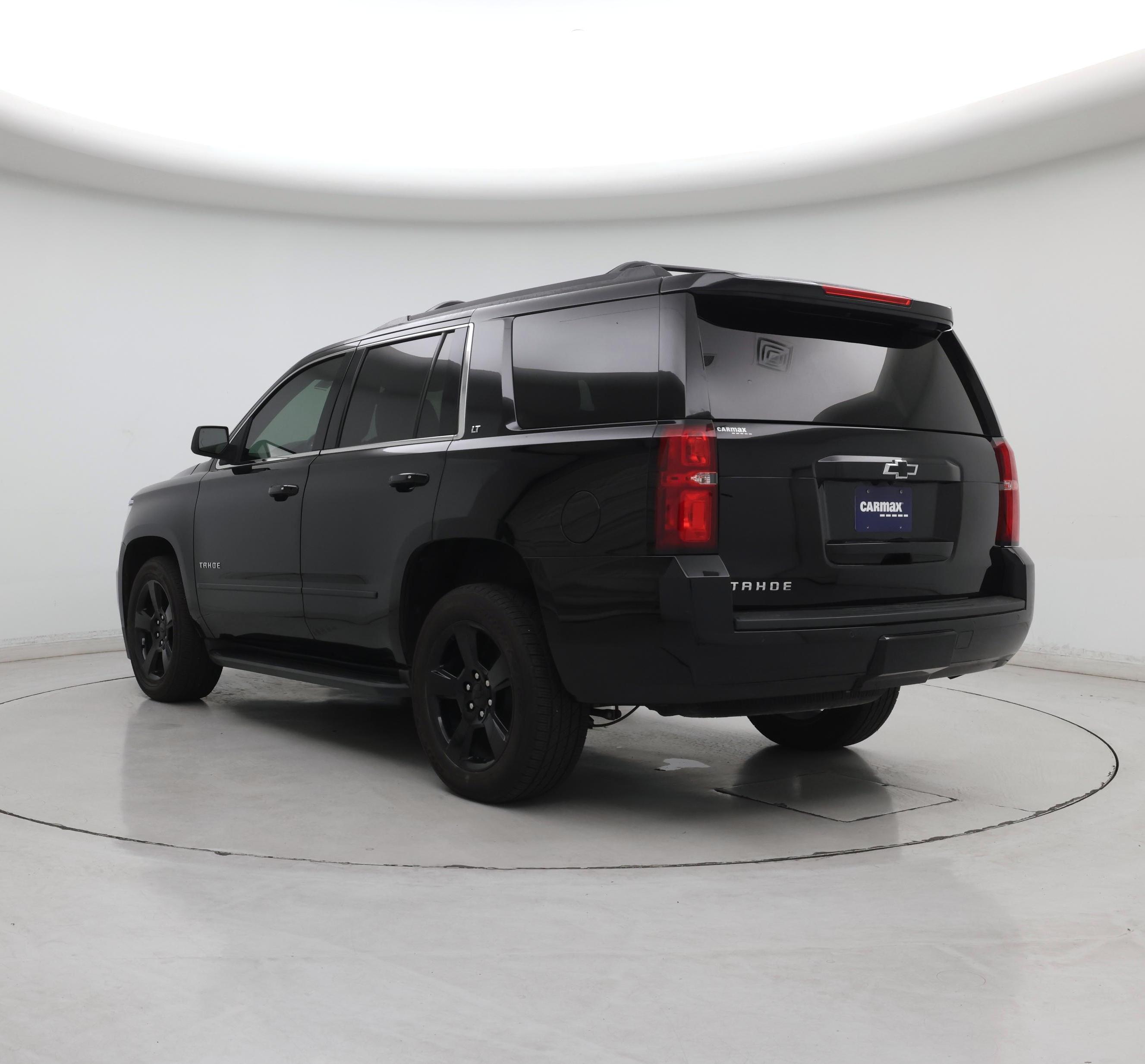 Thumbnail: 2020 Chevrolet Tahoe - 2