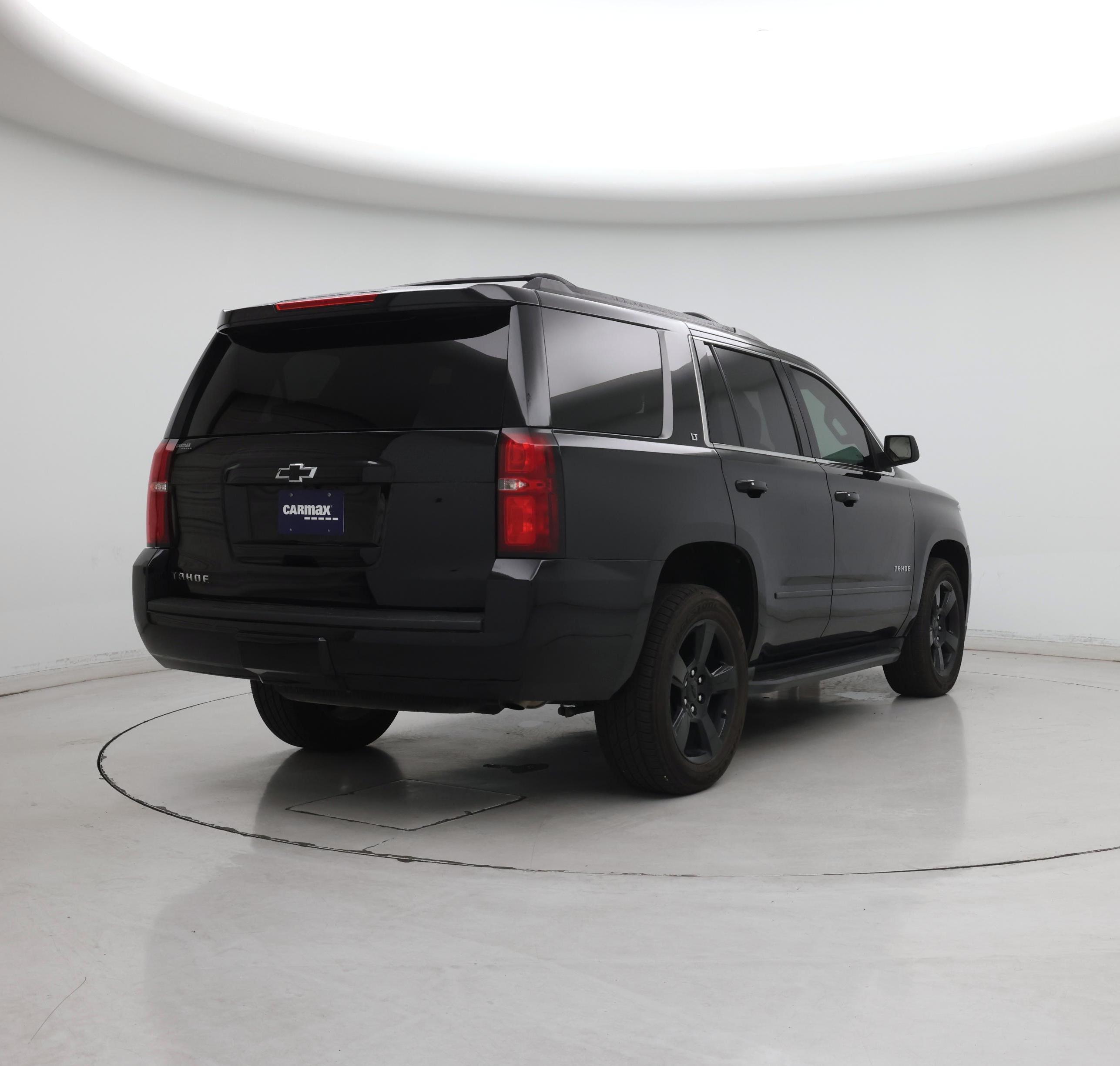 Thumbnail: 2020 Chevrolet Tahoe - 8