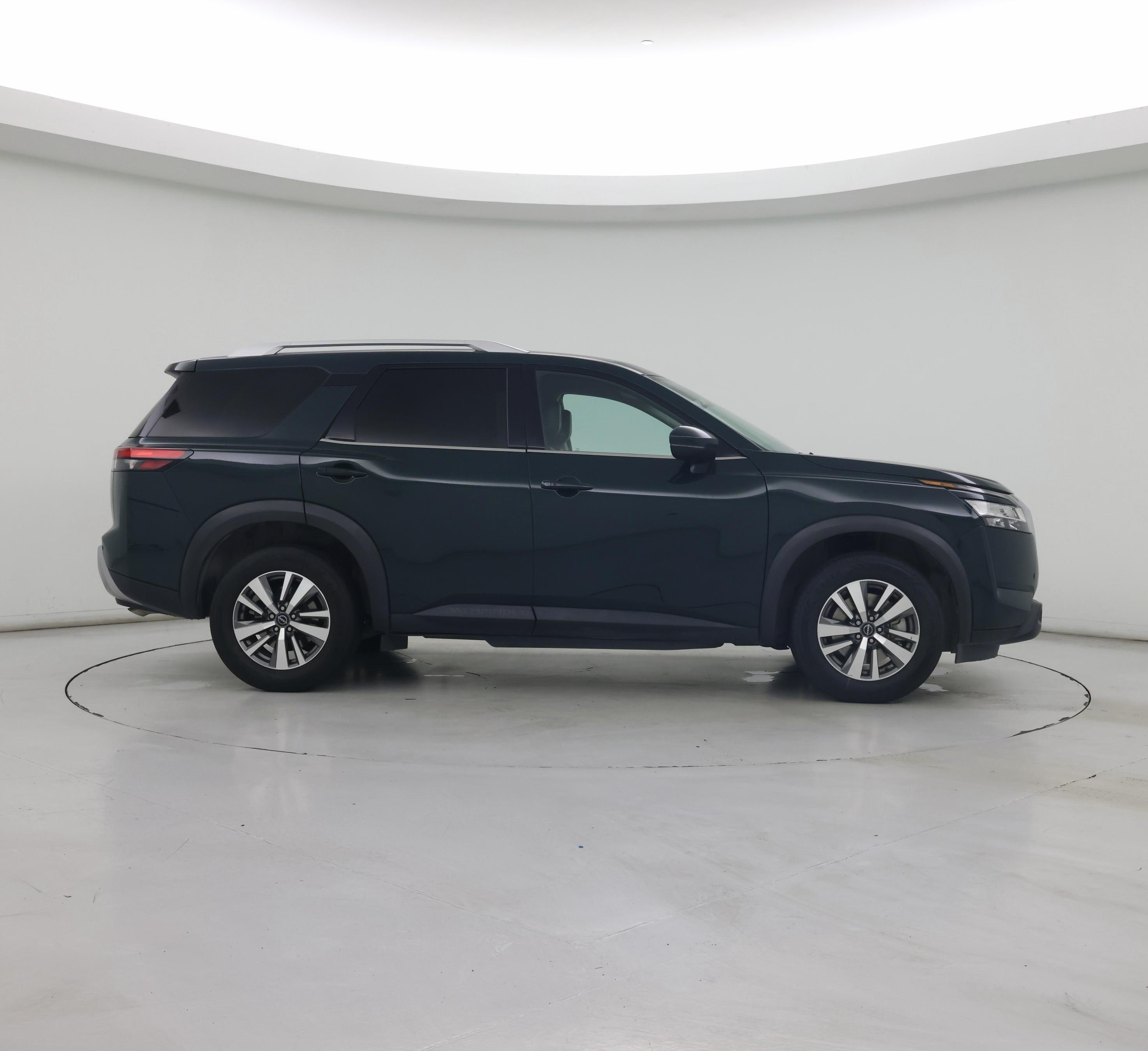 Thumbnail: 2023 Nissan Pathfinder - 7