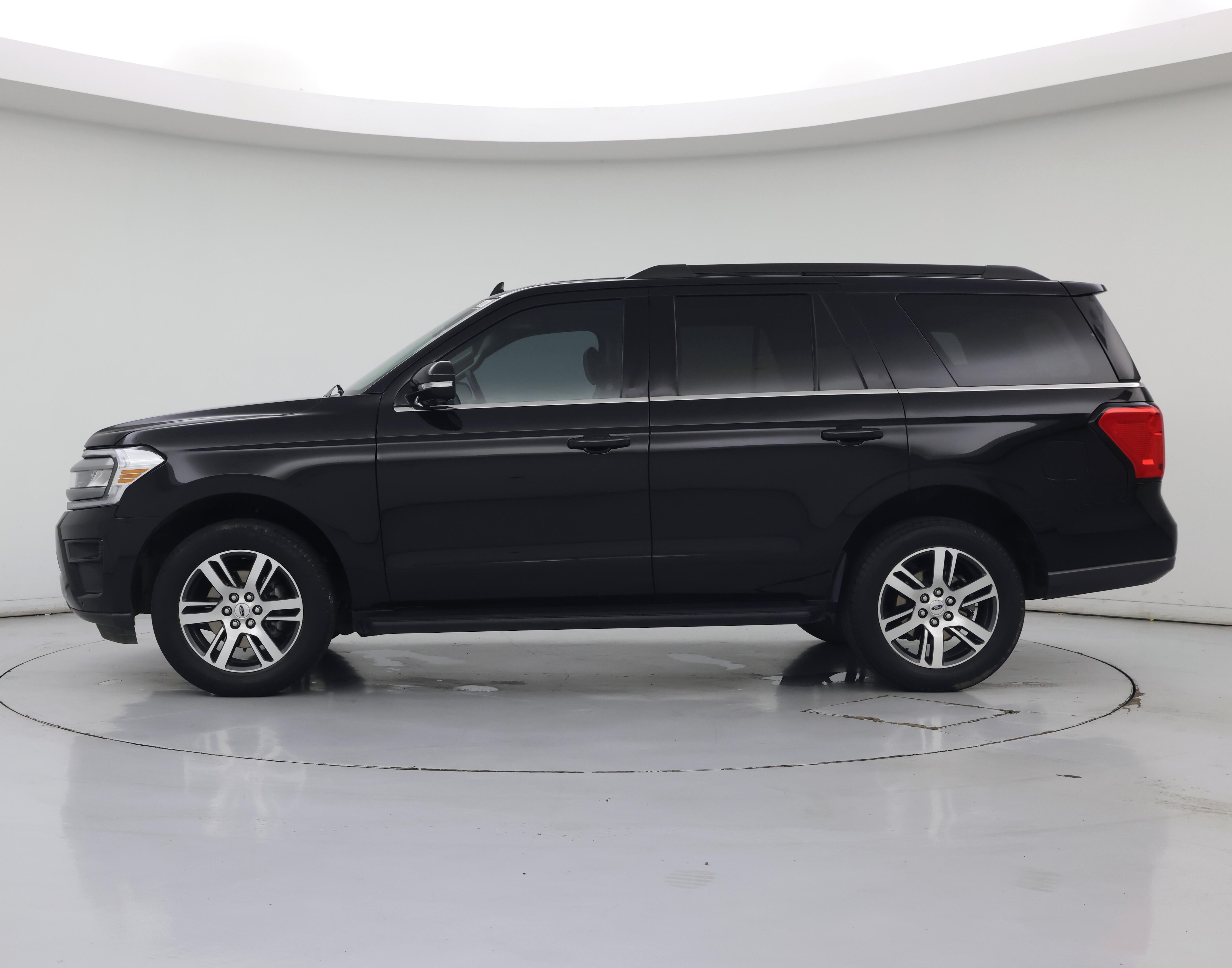 Thumbnail: 2024 Ford Expedition - 3