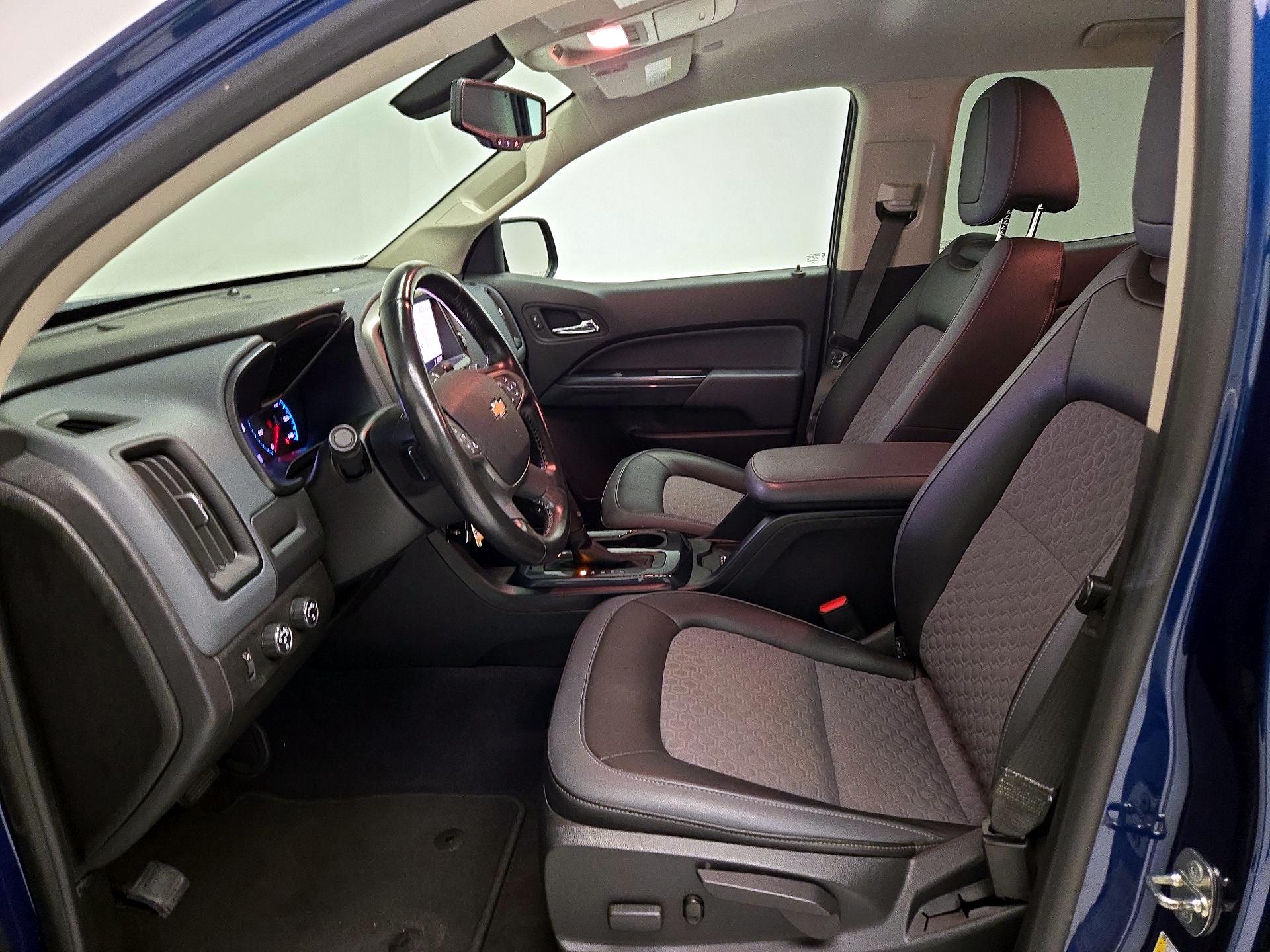 Thumbnail: 2019 Chevrolet Colorado - 11