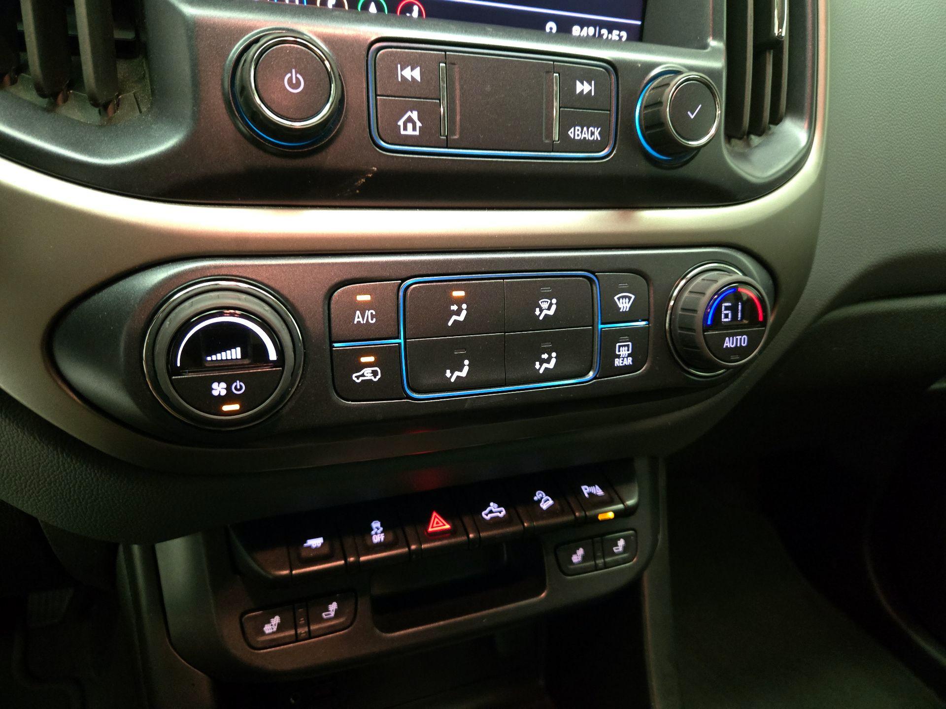 Thumbnail: 2019 Chevrolet Colorado - 17