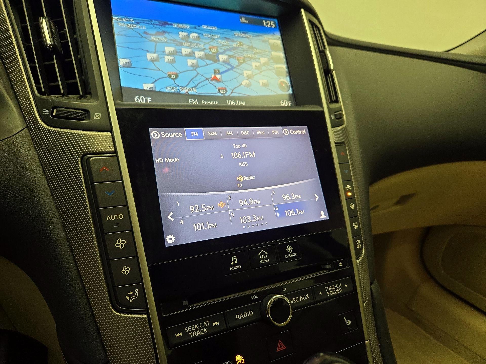 Thumbnail: 2014 INFINITI Q50 - 16