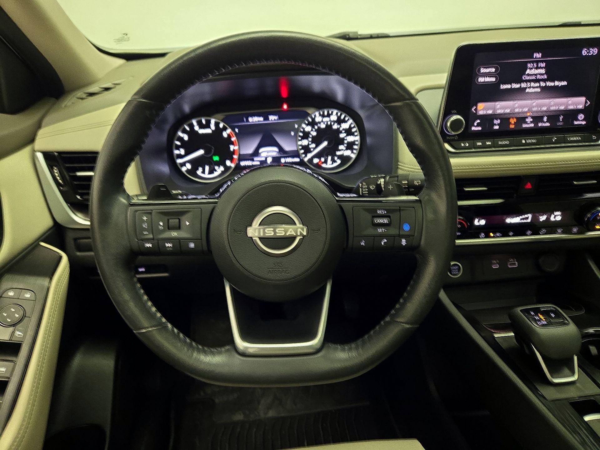 Thumbnail: 2022 Nissan Rogue - 10