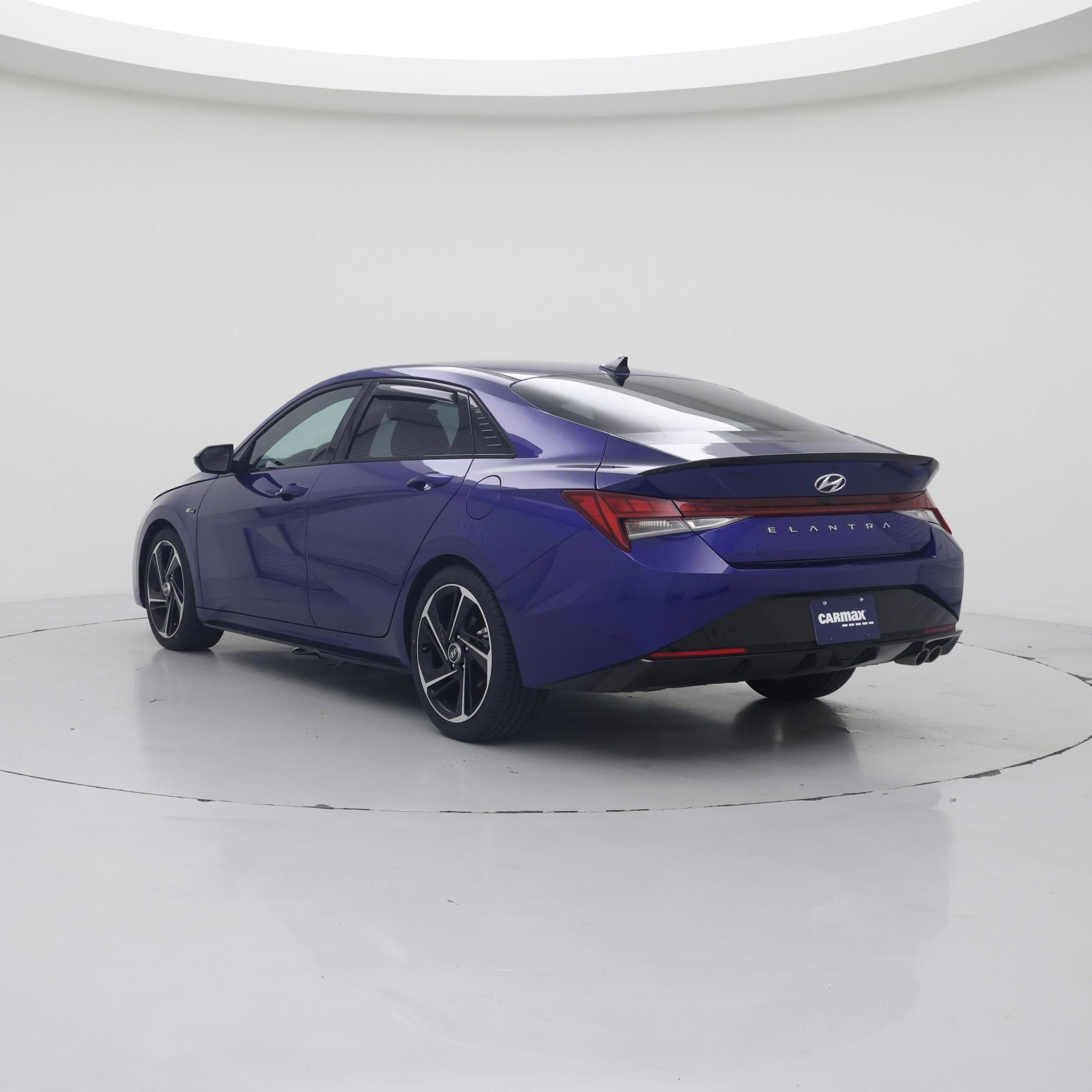Thumbnail: 2023 Hyundai Elantra - 2