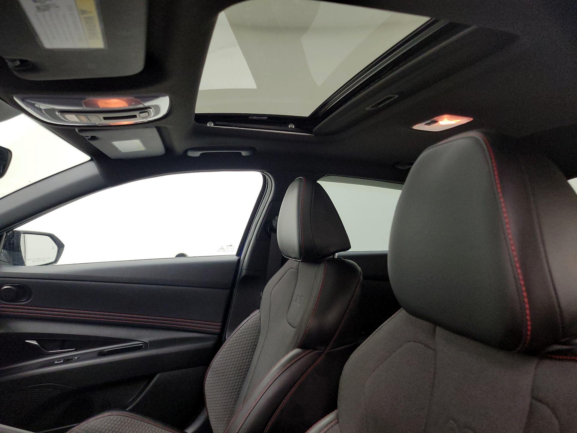 Thumbnail: 2023 Hyundai Elantra - 20
