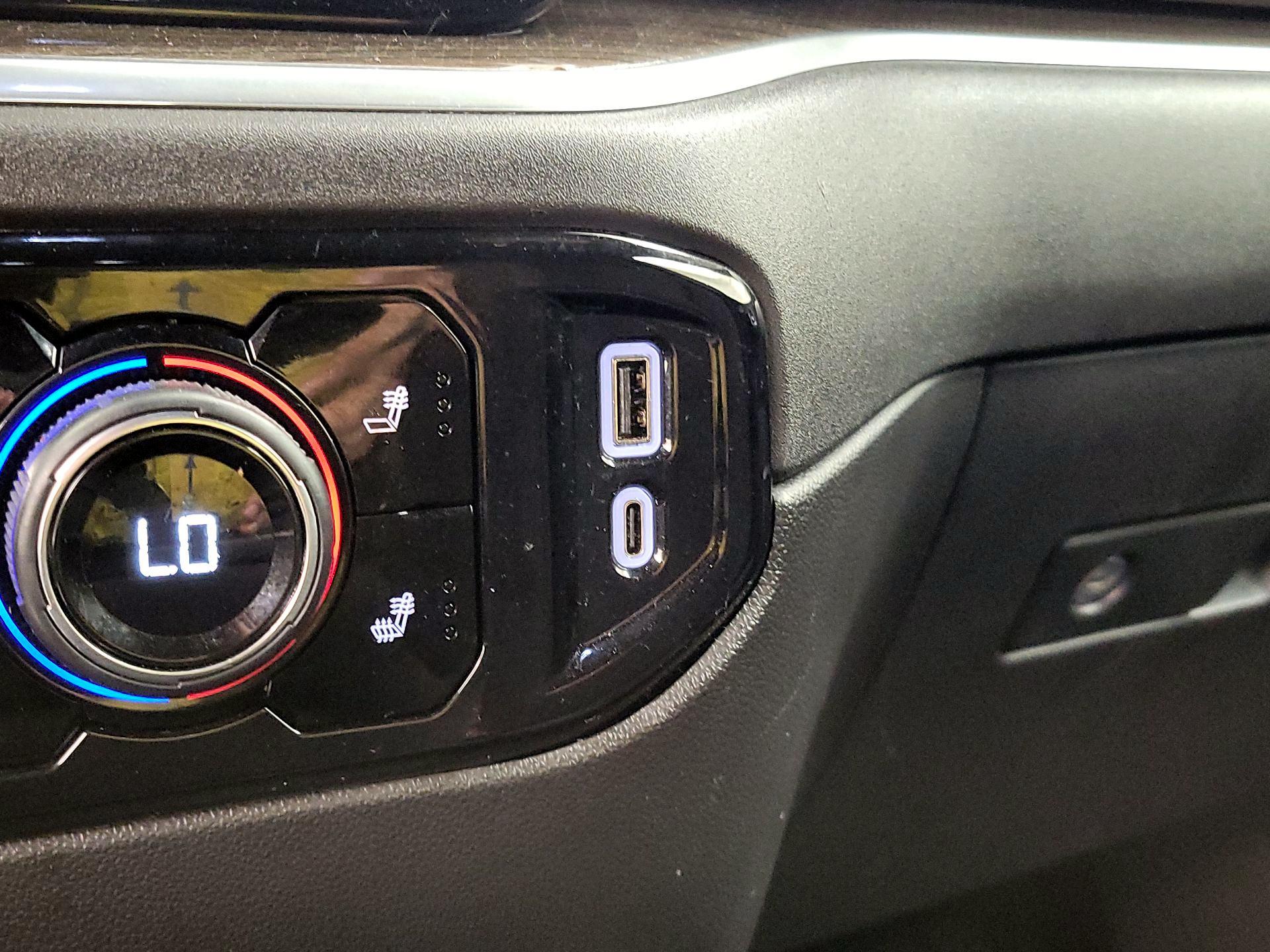 Thumbnail: 2025 Chevrolet Silverado 1500 - 19