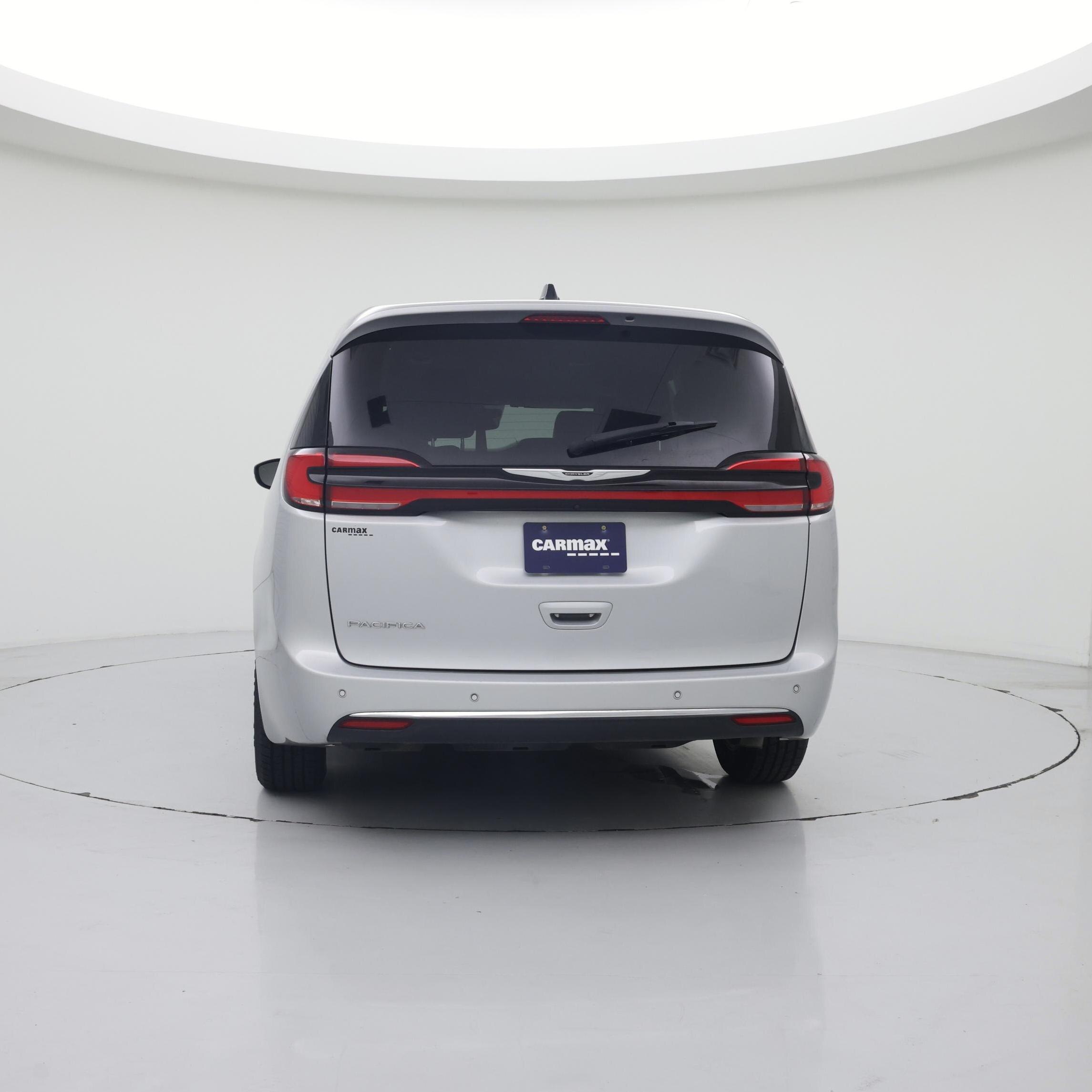Thumbnail: 2024 Chrysler Pacifica - 6