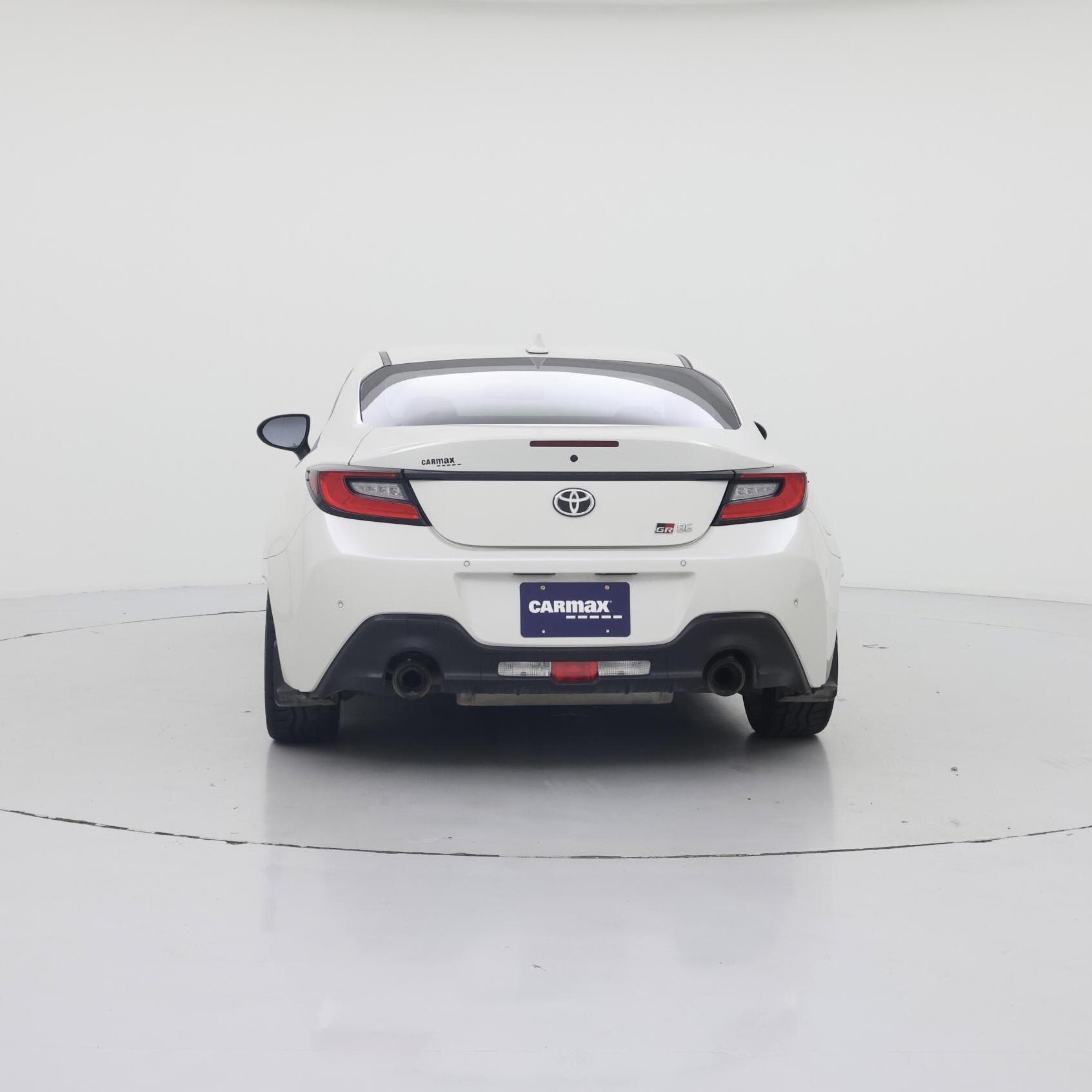 Thumbnail: 2023 Toyota GR86 - 6