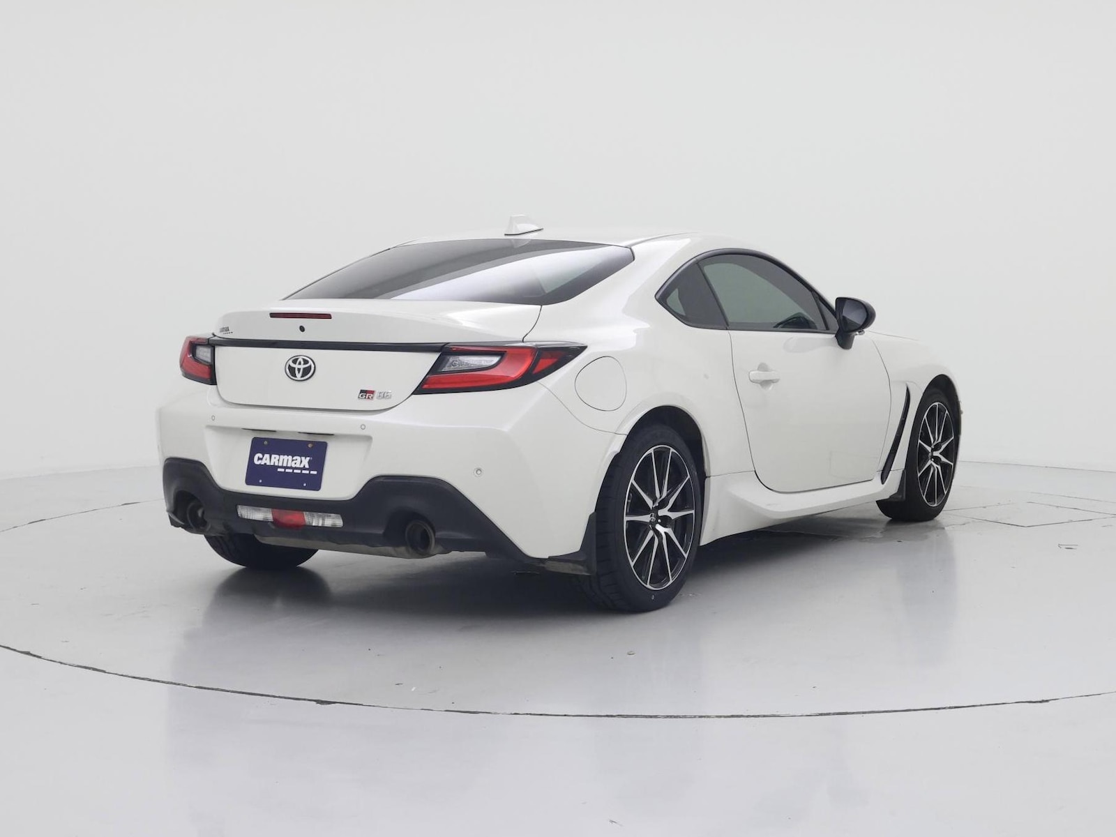 2023 Toyota GR86 Base - Photo 9