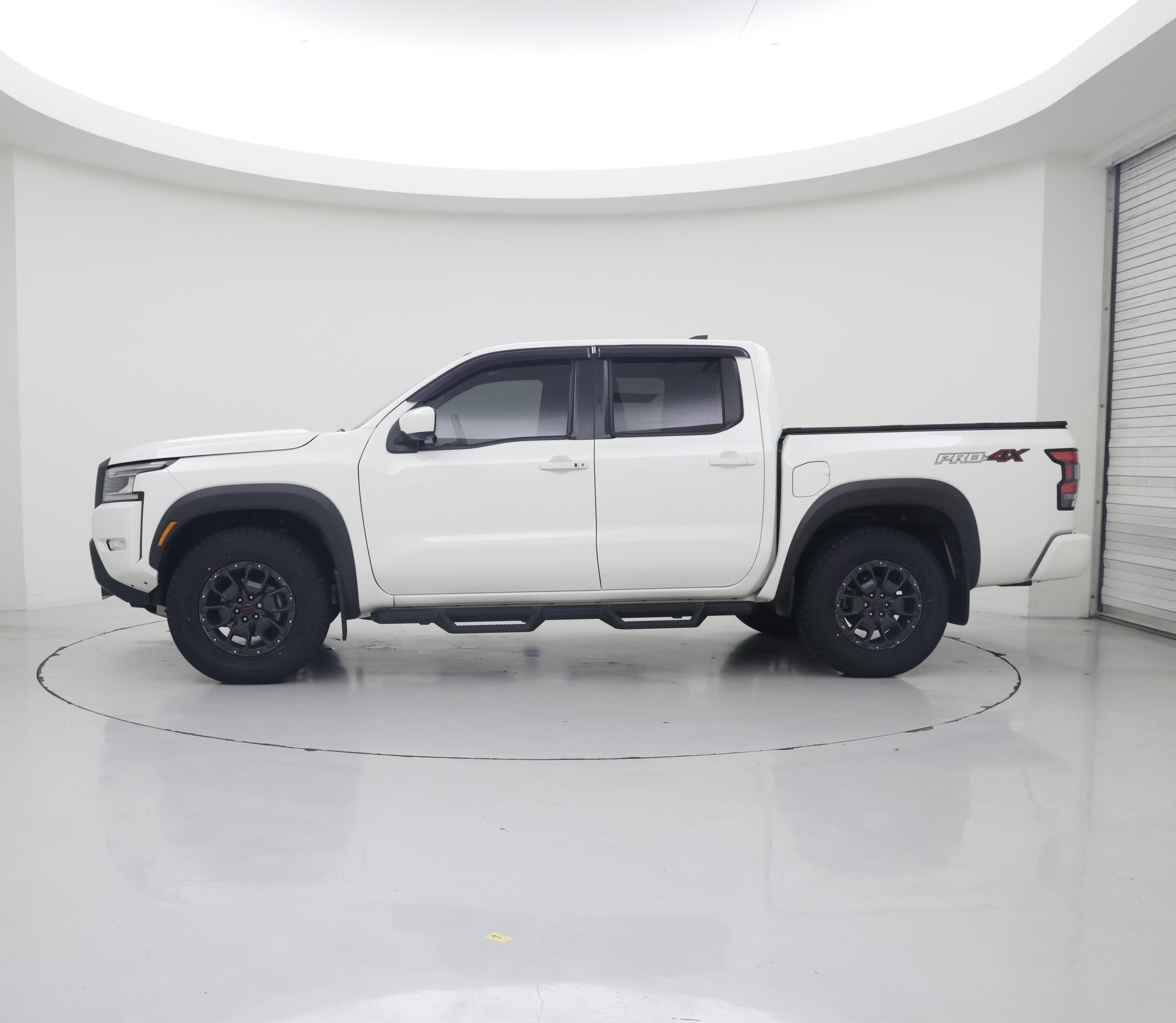 Thumbnail: 2022 Nissan Frontier - 3