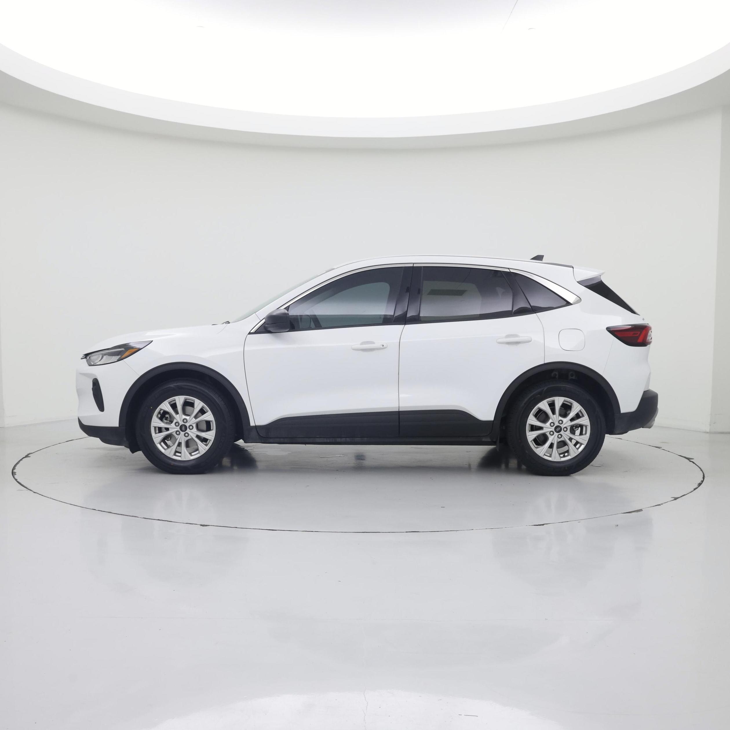 Thumbnail: 2024 Ford Escape - 3