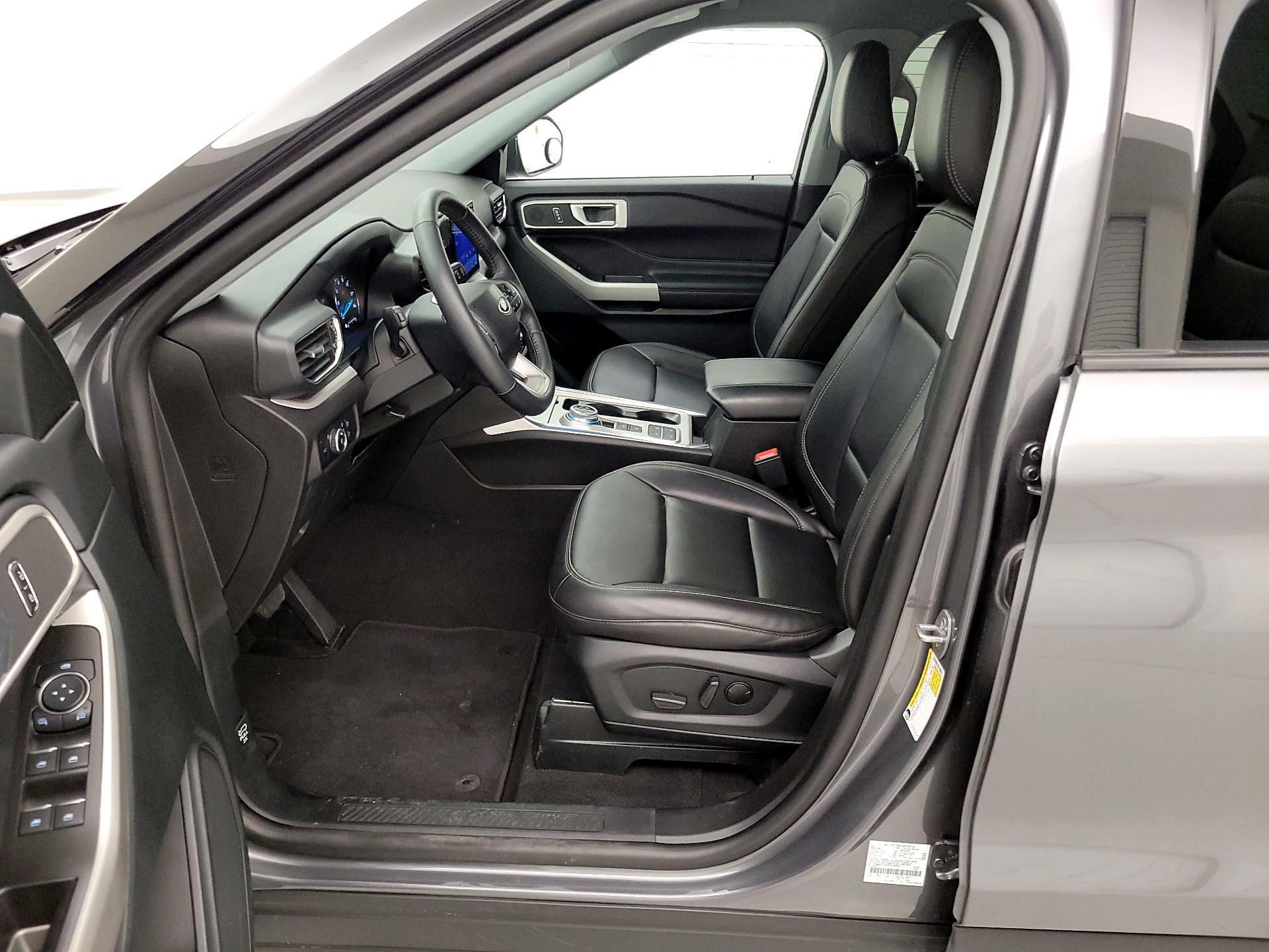 Thumbnail: 2023 Ford Explorer - 11