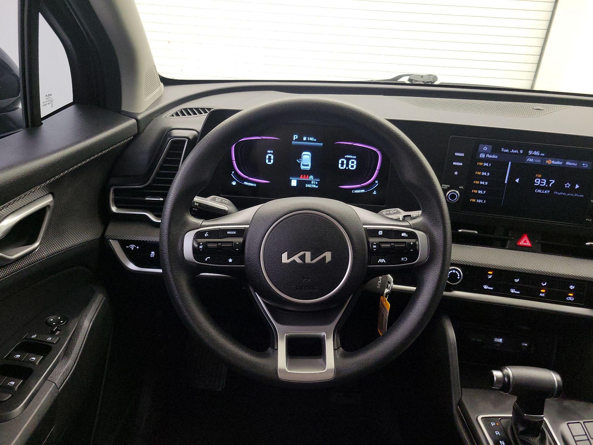 Thumbnail: 2023 Kia Sportage - 10