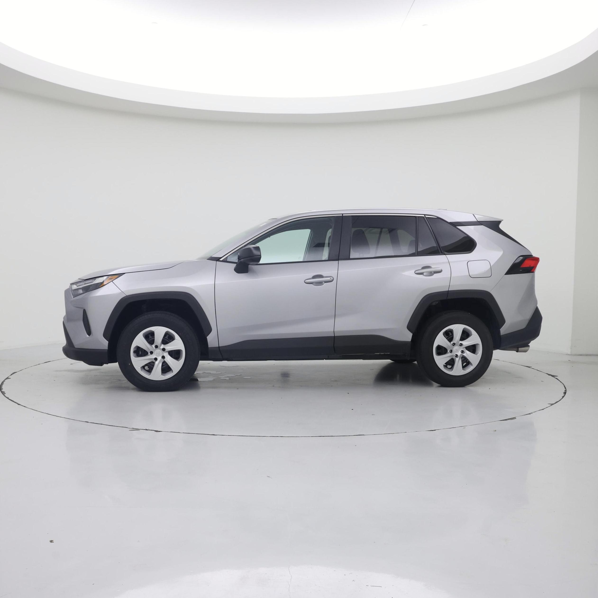 Thumbnail: 2024 Toyota RAV4 - 3