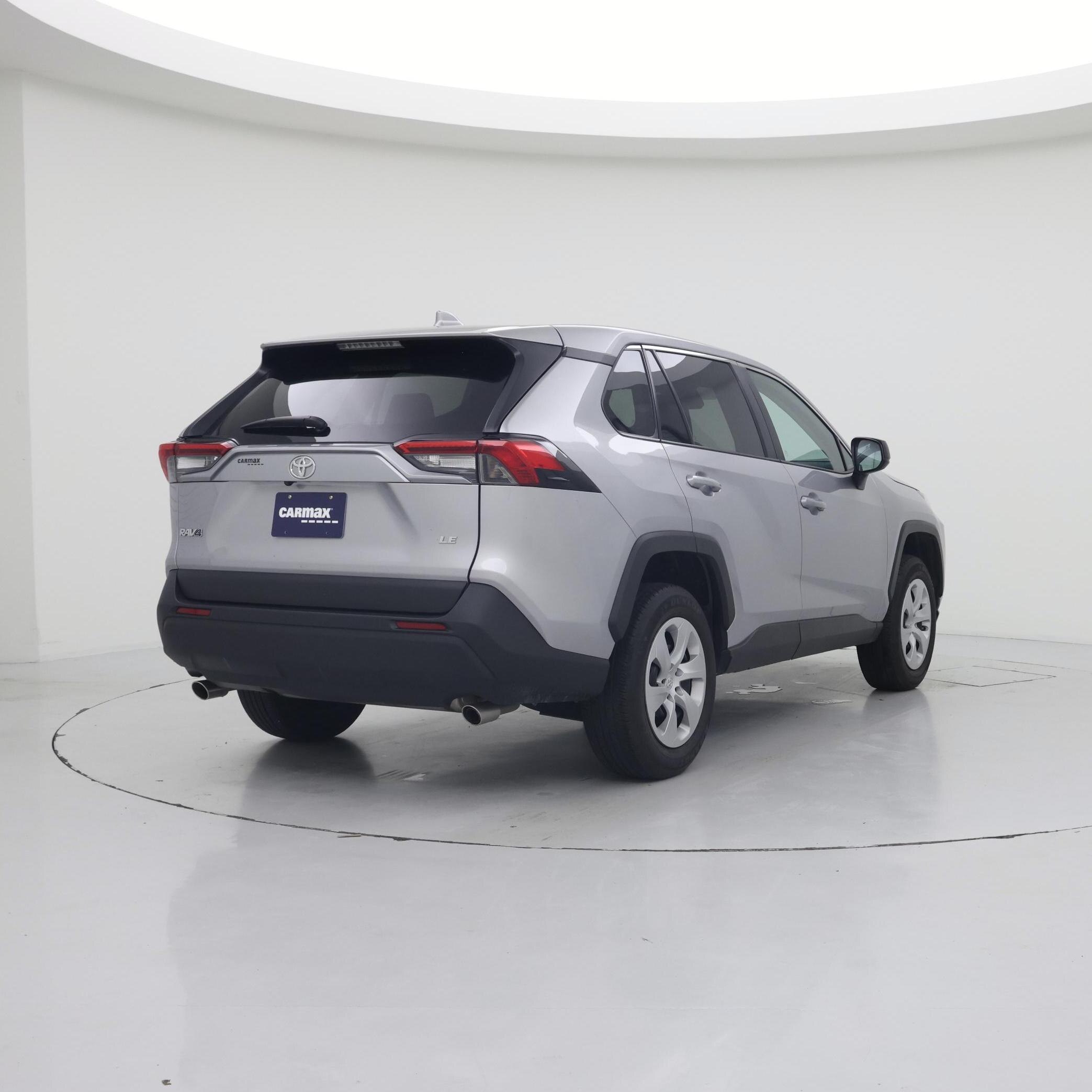 Thumbnail: 2024 Toyota RAV4 - 8