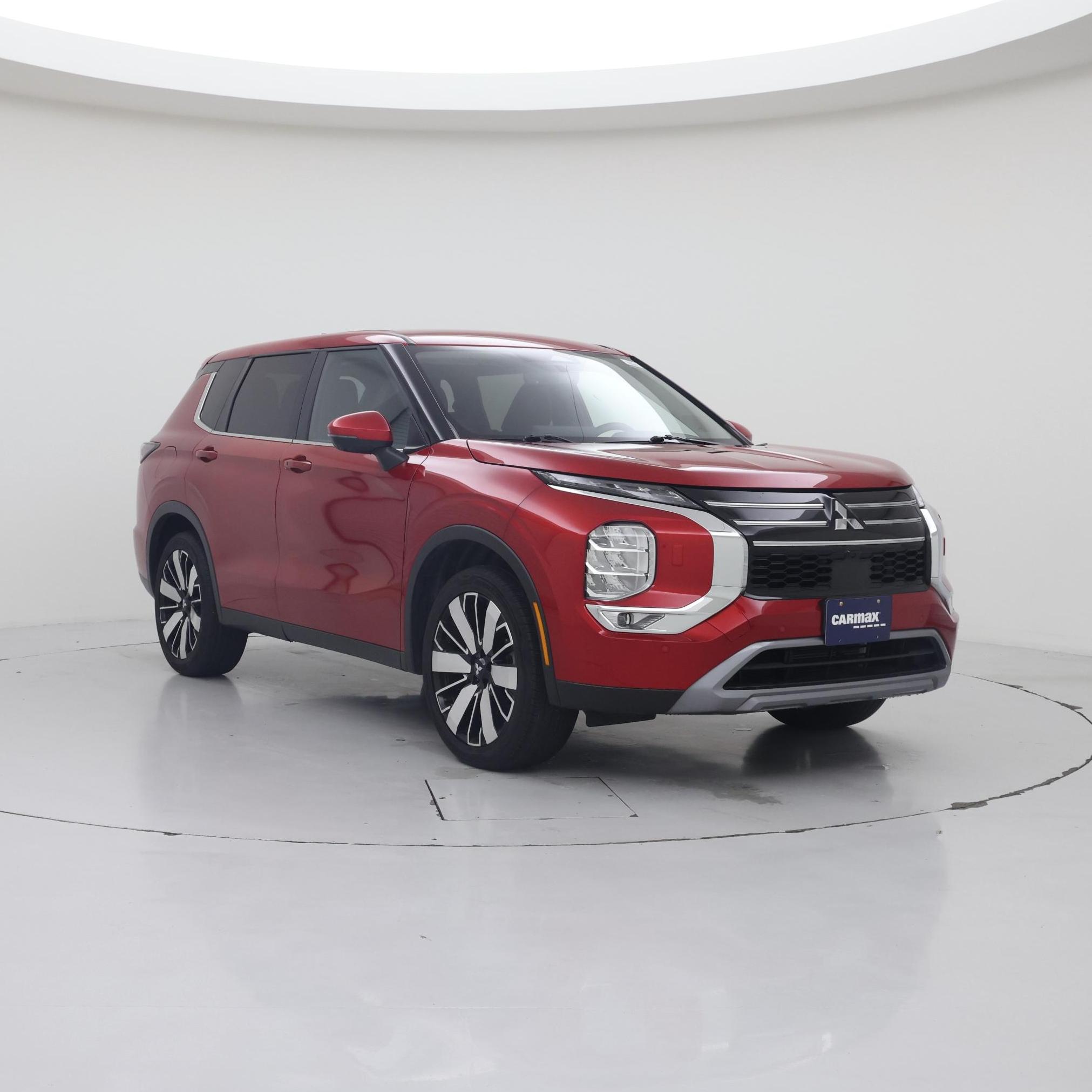 Red 2025 Mitsubishi Outlander SE FWD SUV / Crossover Front-Wheel Drive Automatic