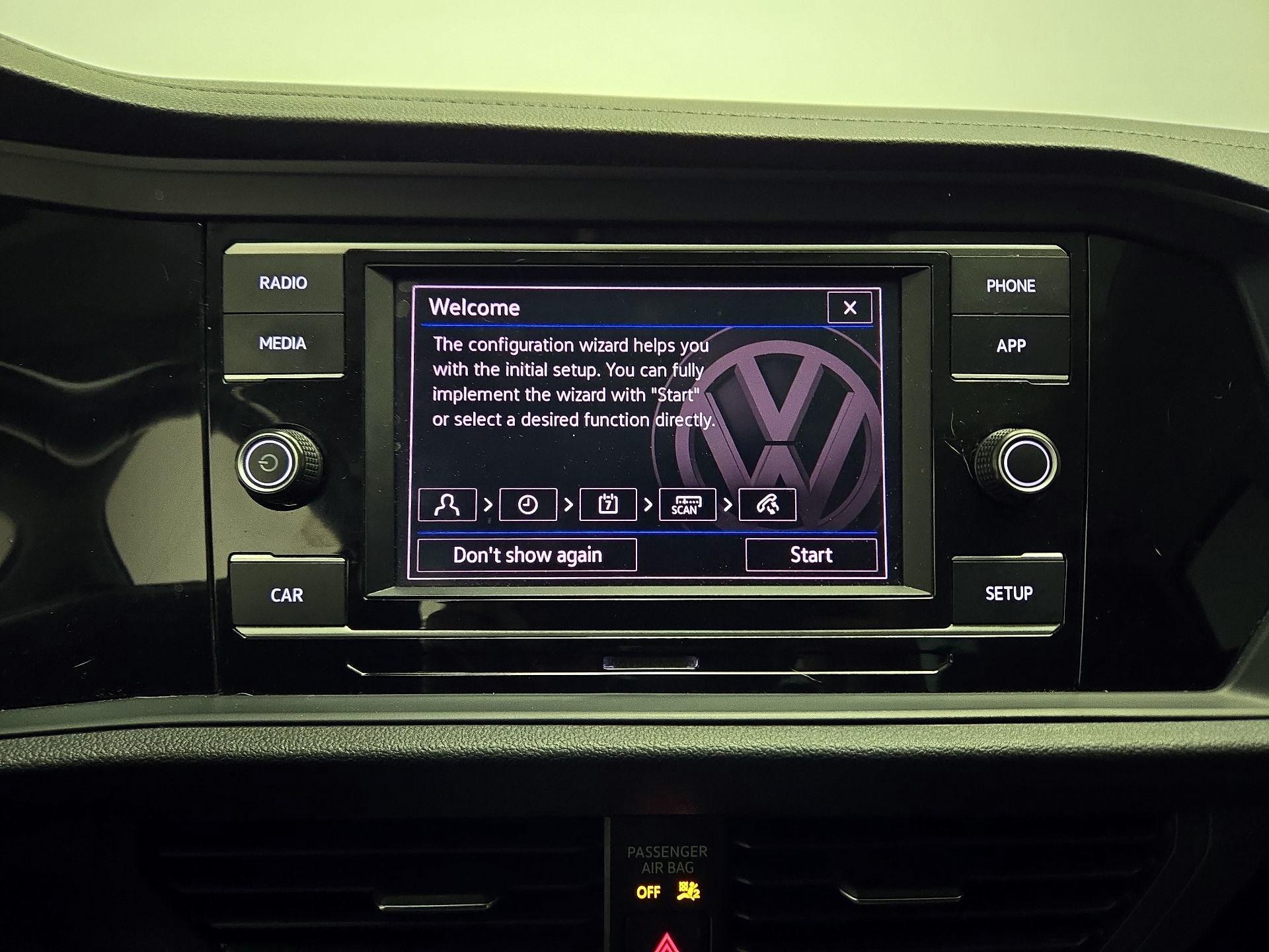 Thumbnail: 2019 Volkswagen Jetta - 15
