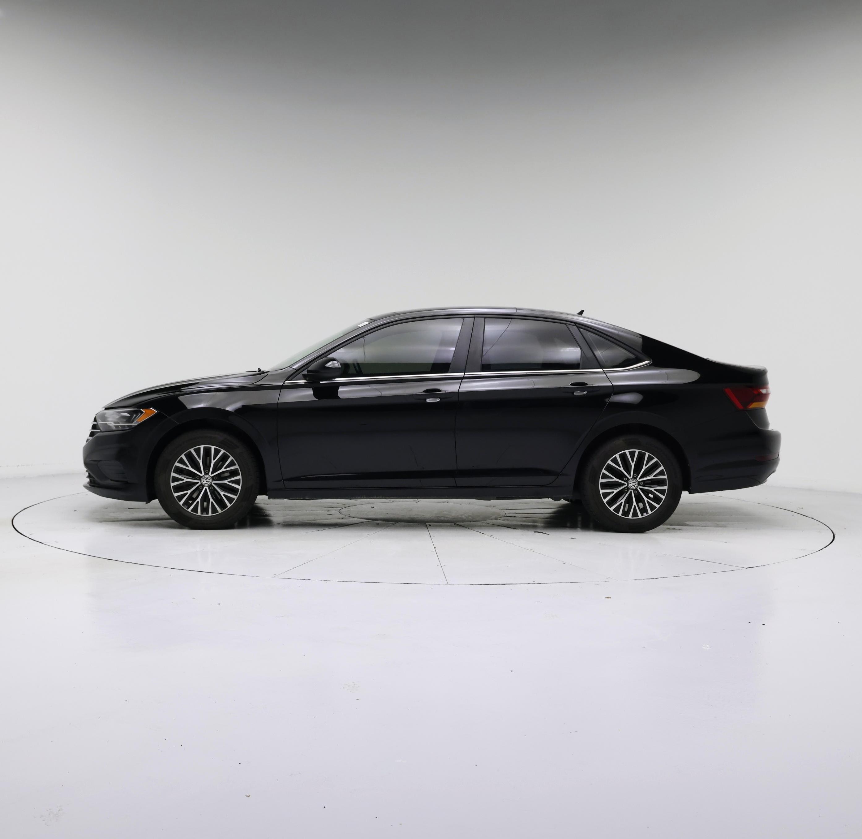Thumbnail: 2019 Volkswagen Jetta - 3