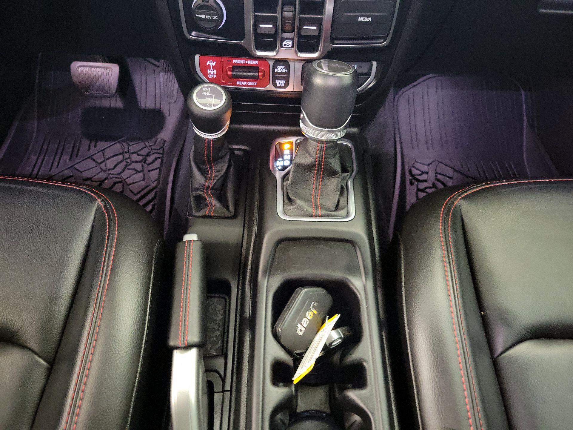 Thumbnail: 2022 Jeep Gladiator - 18