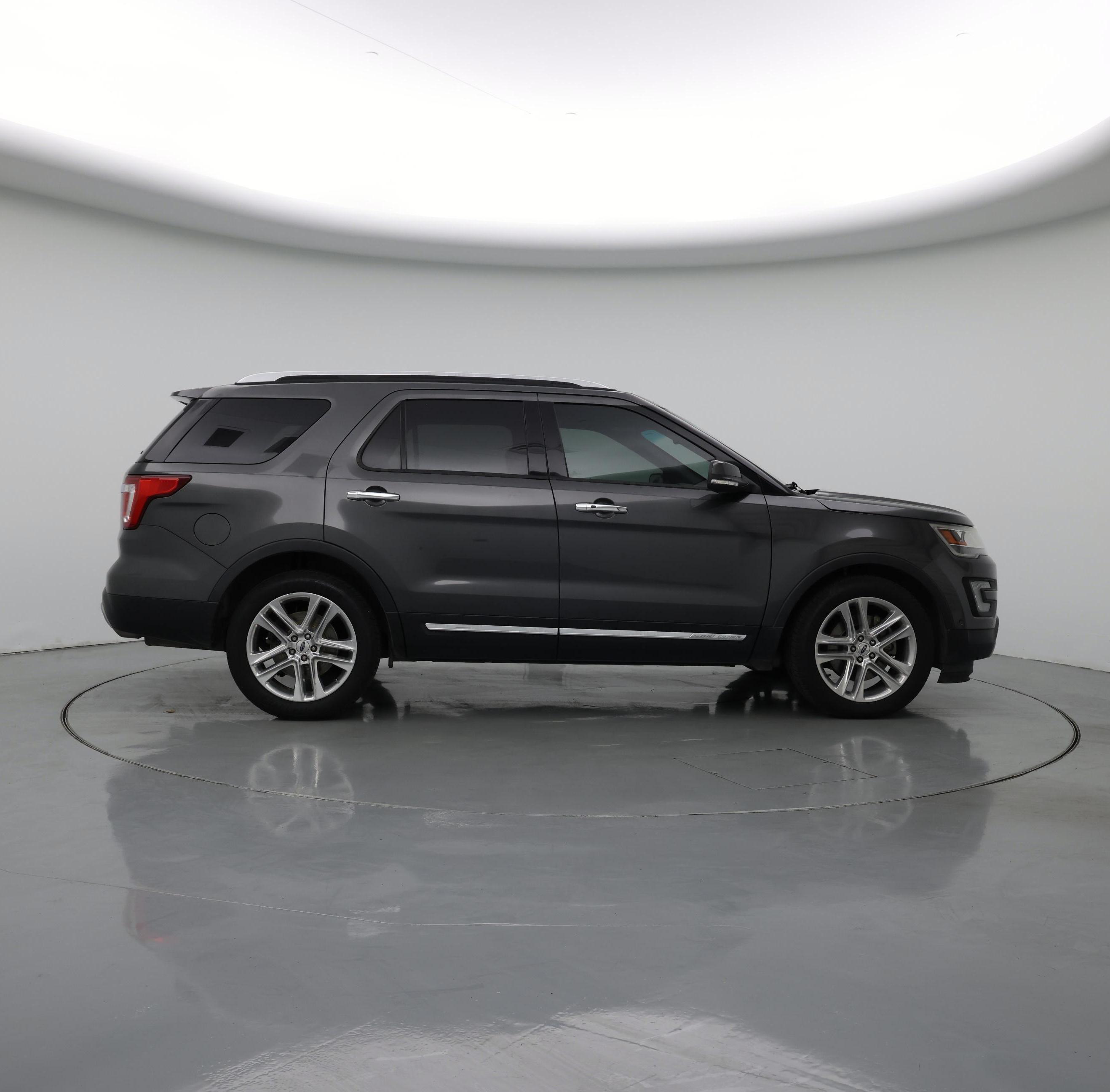 Thumbnail: 2016 Ford Explorer - 7