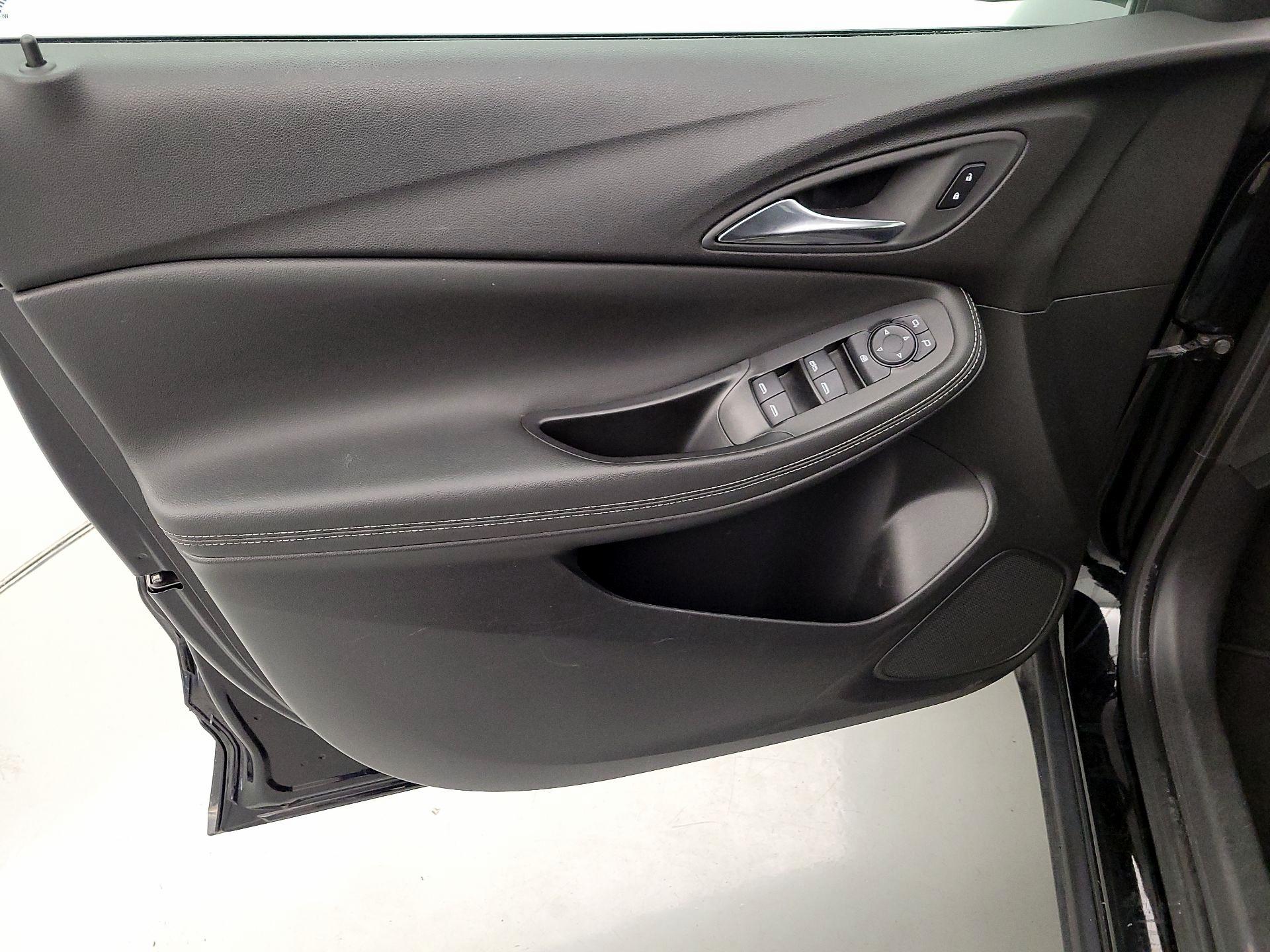 Thumbnail: 2025 Buick Encore GX - 12