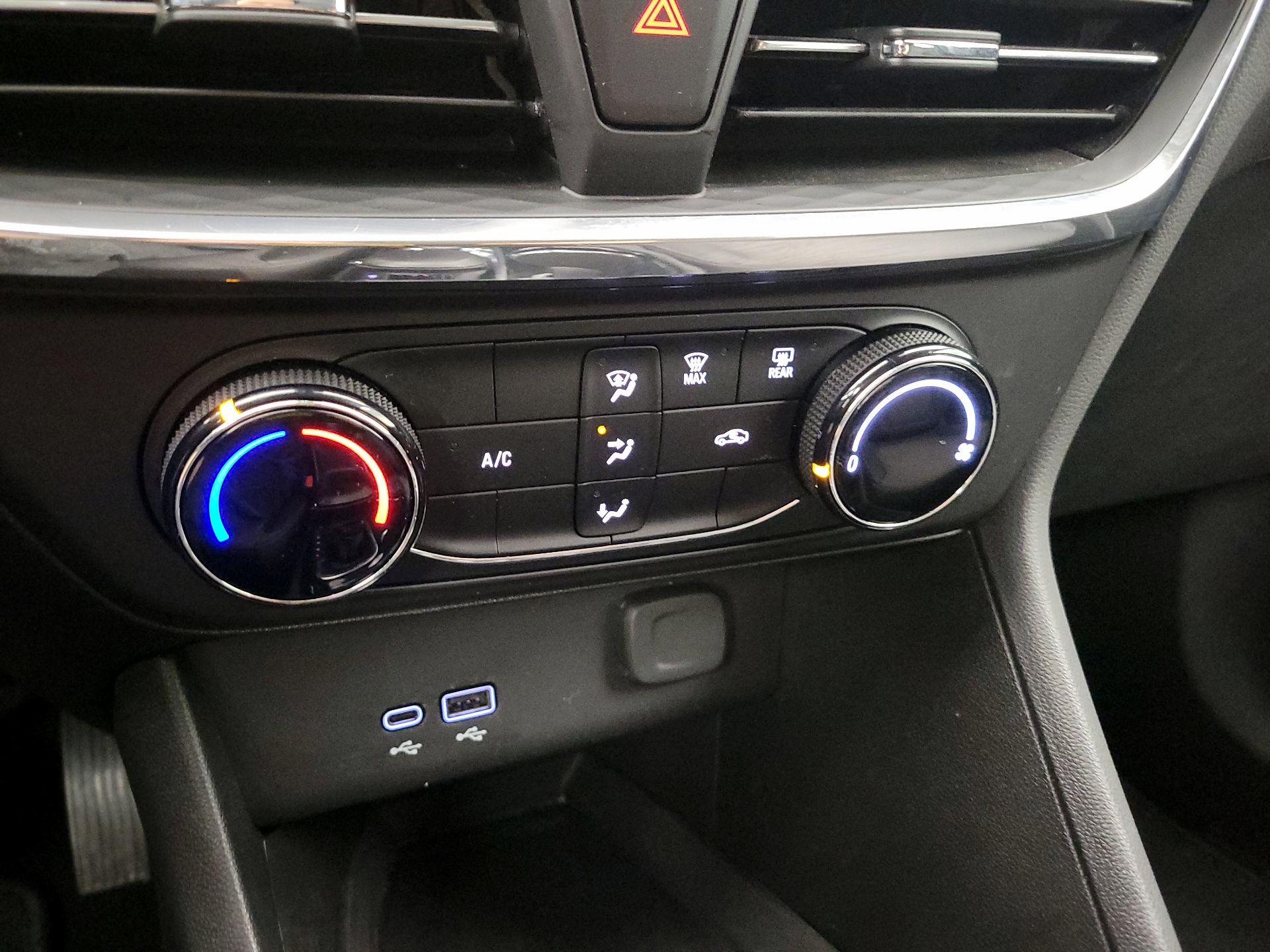 Thumbnail: 2025 Buick Encore GX - 16