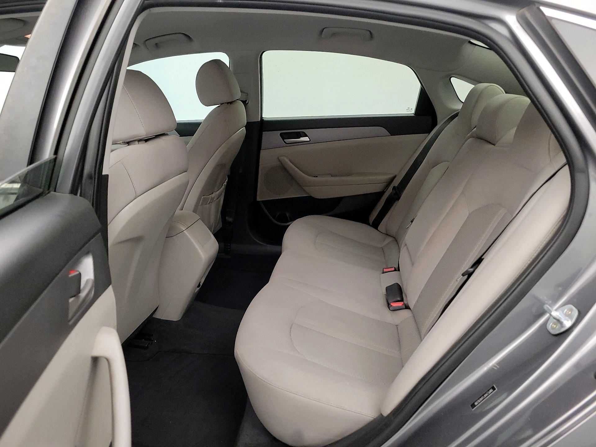 Thumbnail: 2018 Hyundai Sonata - 19