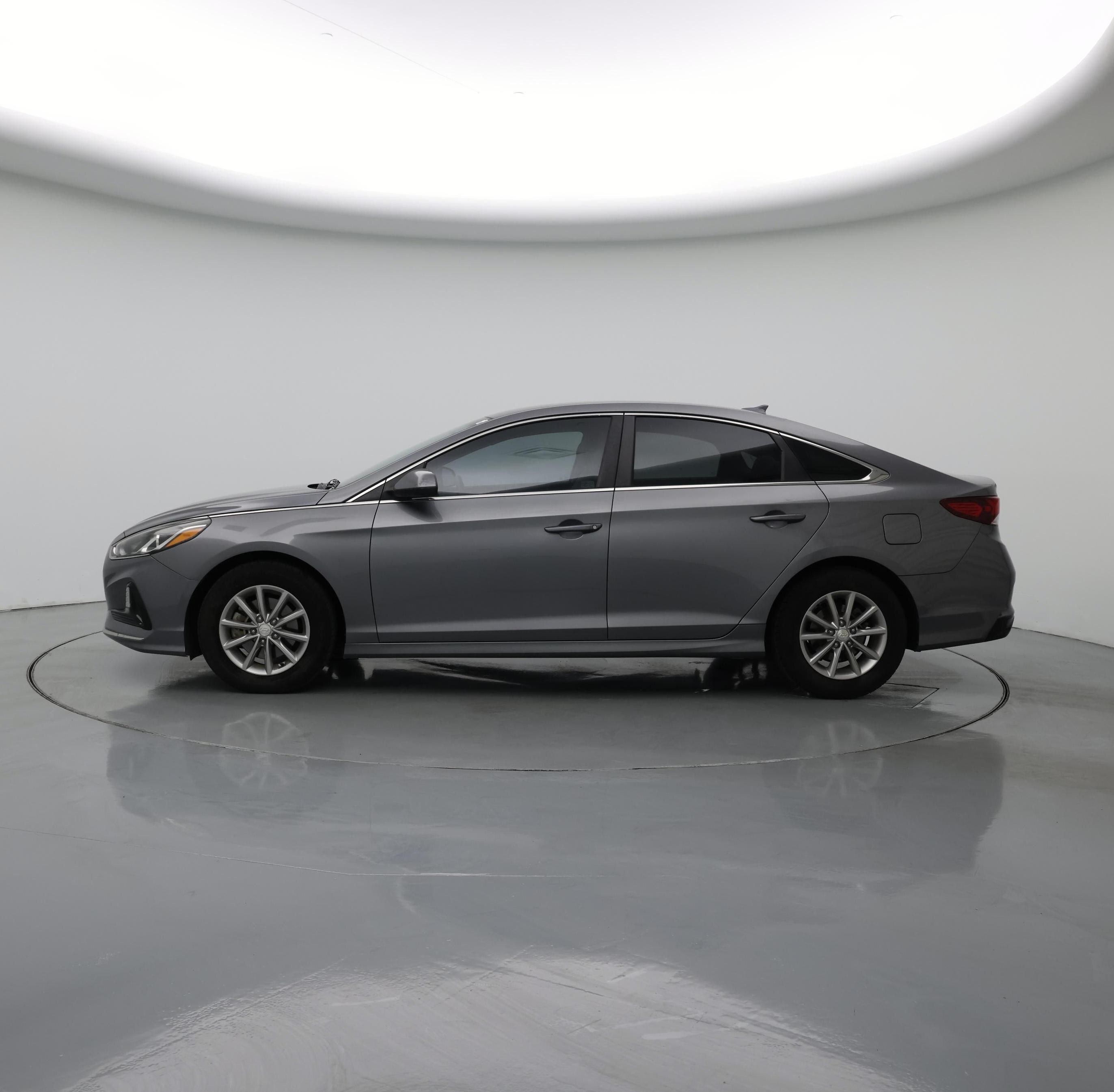 Thumbnail: 2018 Hyundai Sonata - 3