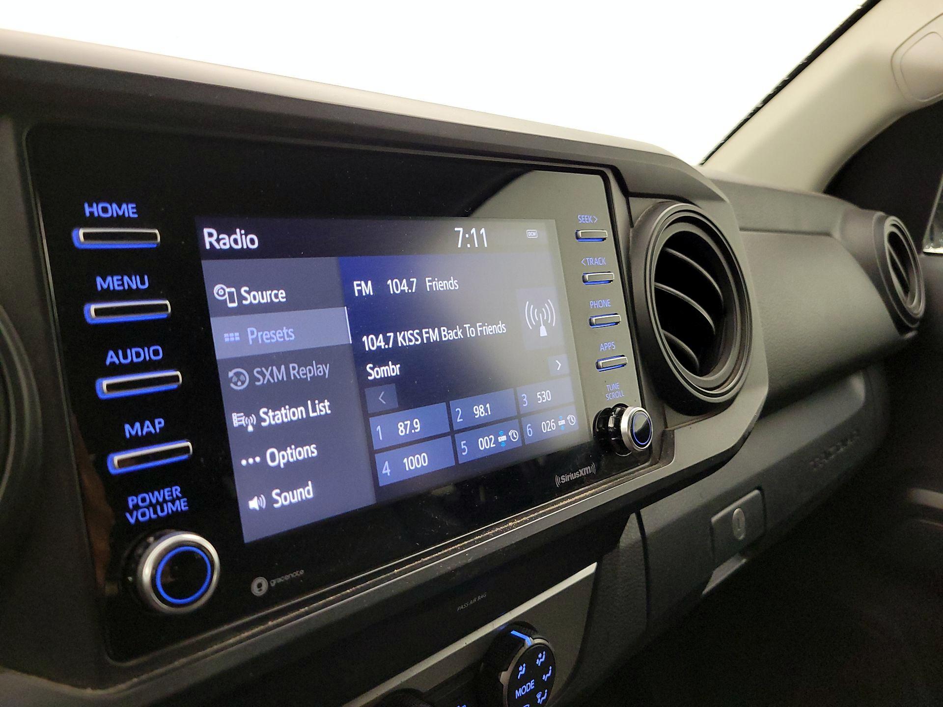 Thumbnail: 2023 Toyota Tacoma - 15