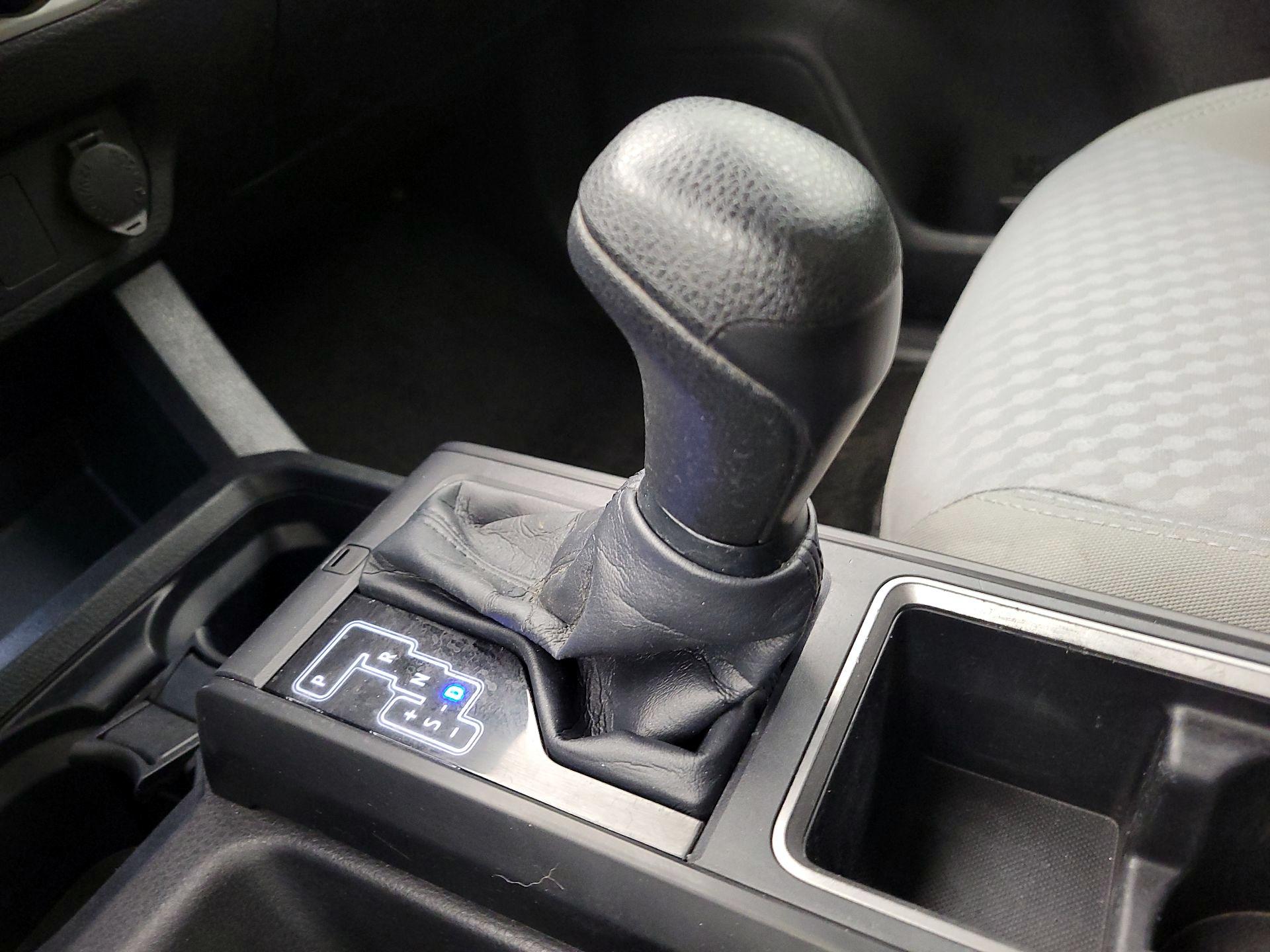 Thumbnail: 2023 Toyota Tacoma - 17