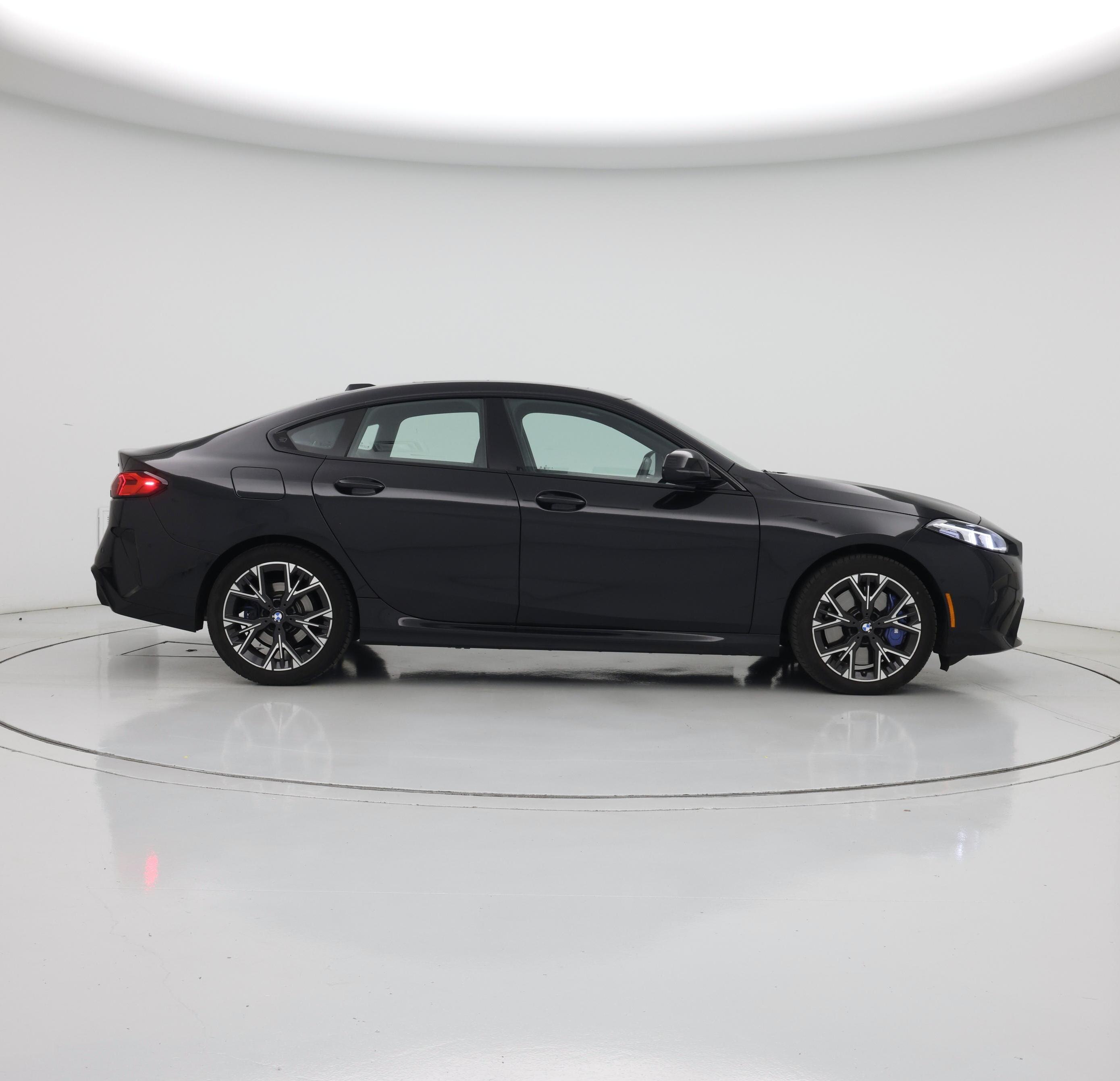 Thumbnail: 2025 BMW 2 Series - 7