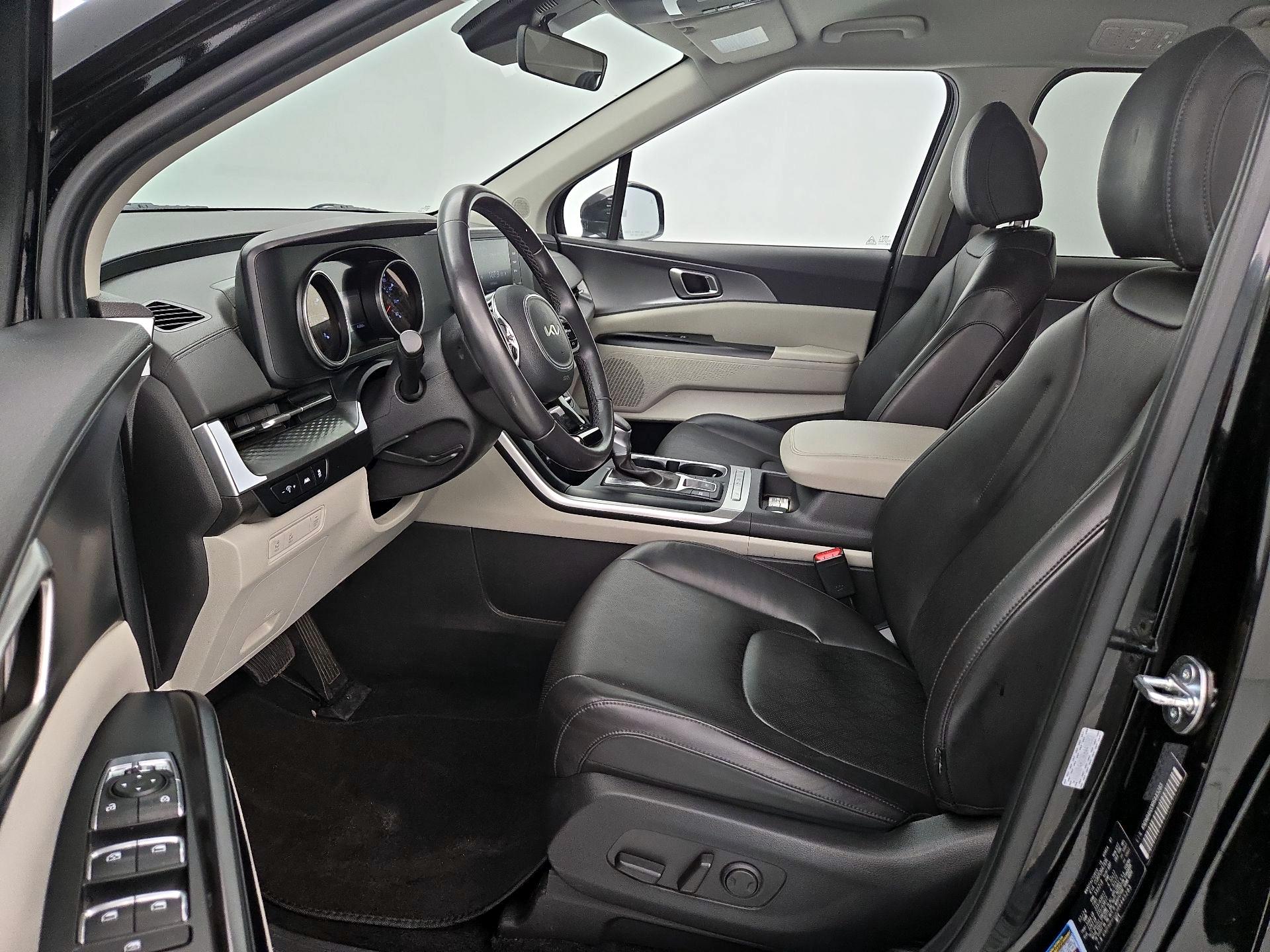 Thumbnail: 2024 Kia Carnival - 11