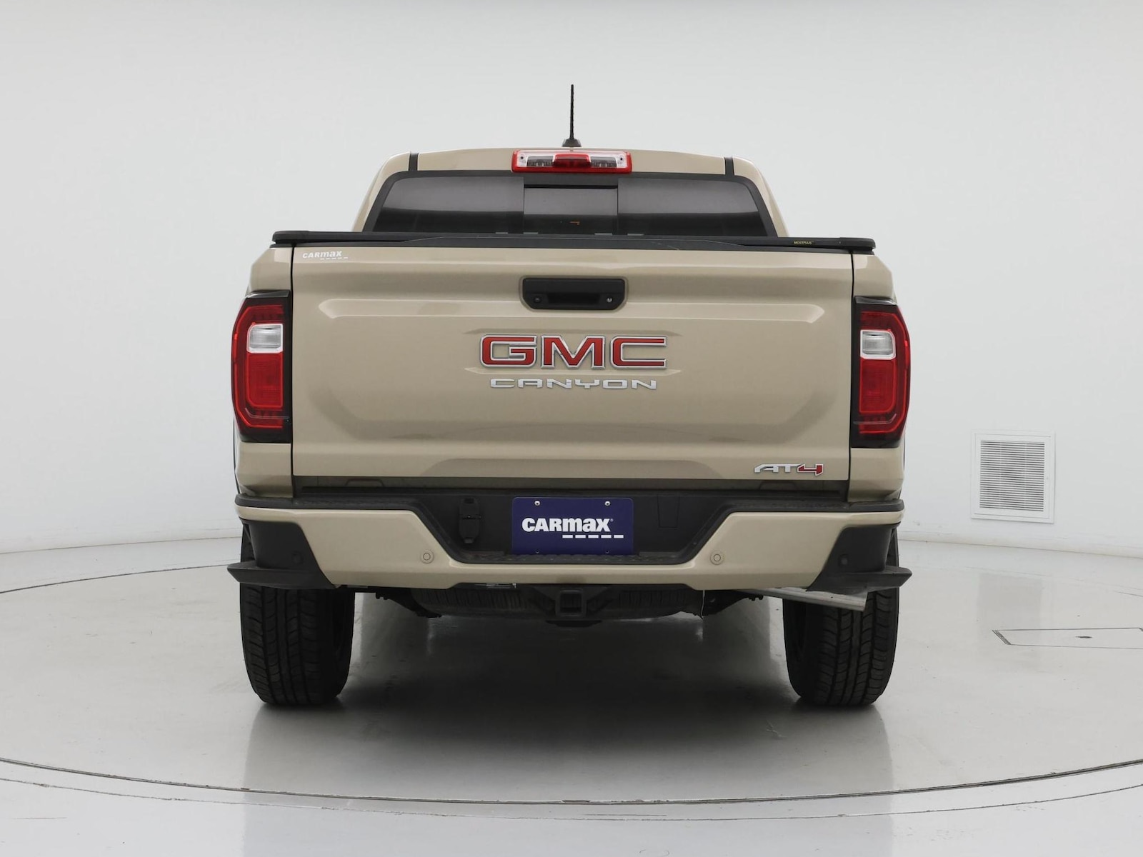 2023 GMC Canyon AT4 - Photo 7
