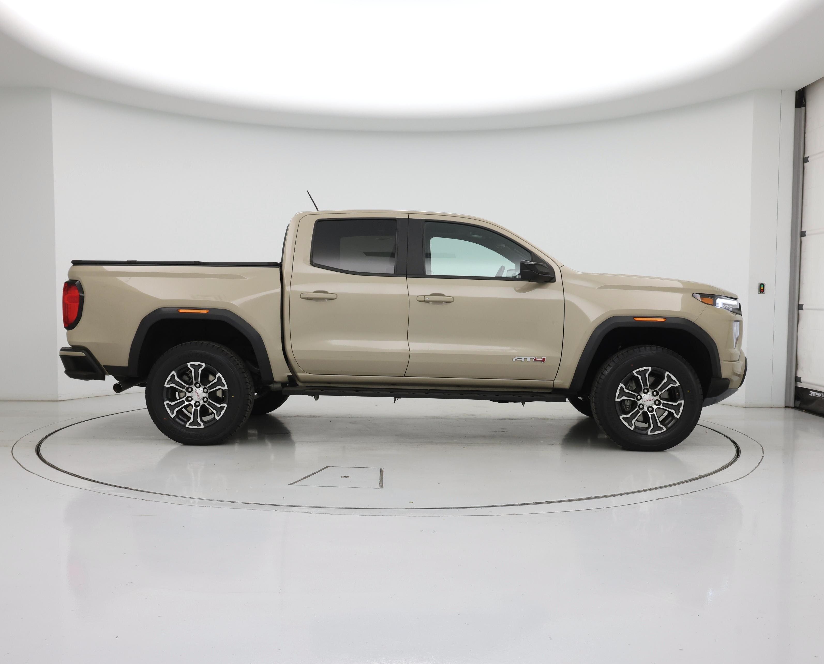 Thumbnail: 2023 GMC Canyon - 7