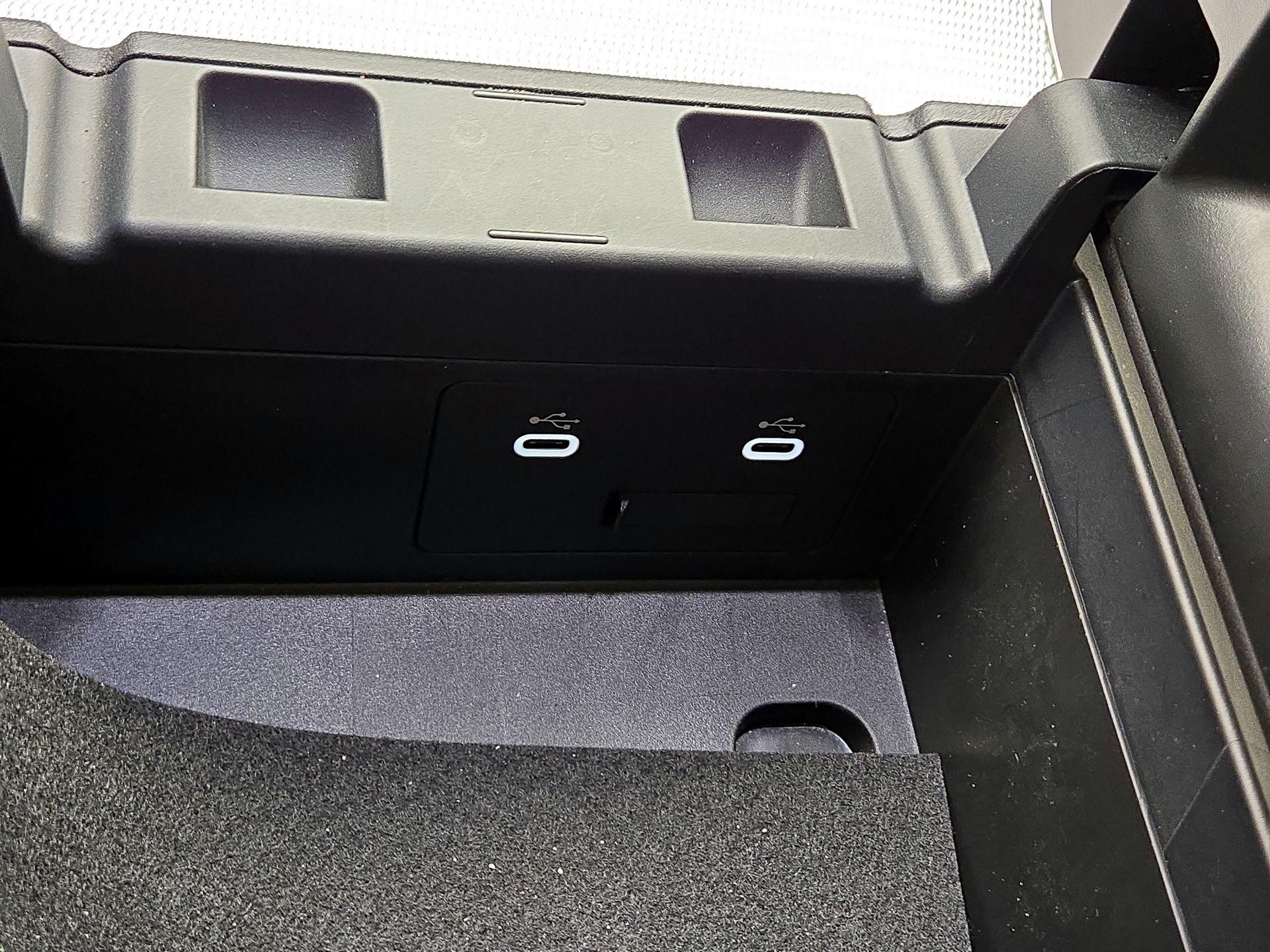 Thumbnail: 2024 Mazda CX-90 - 18