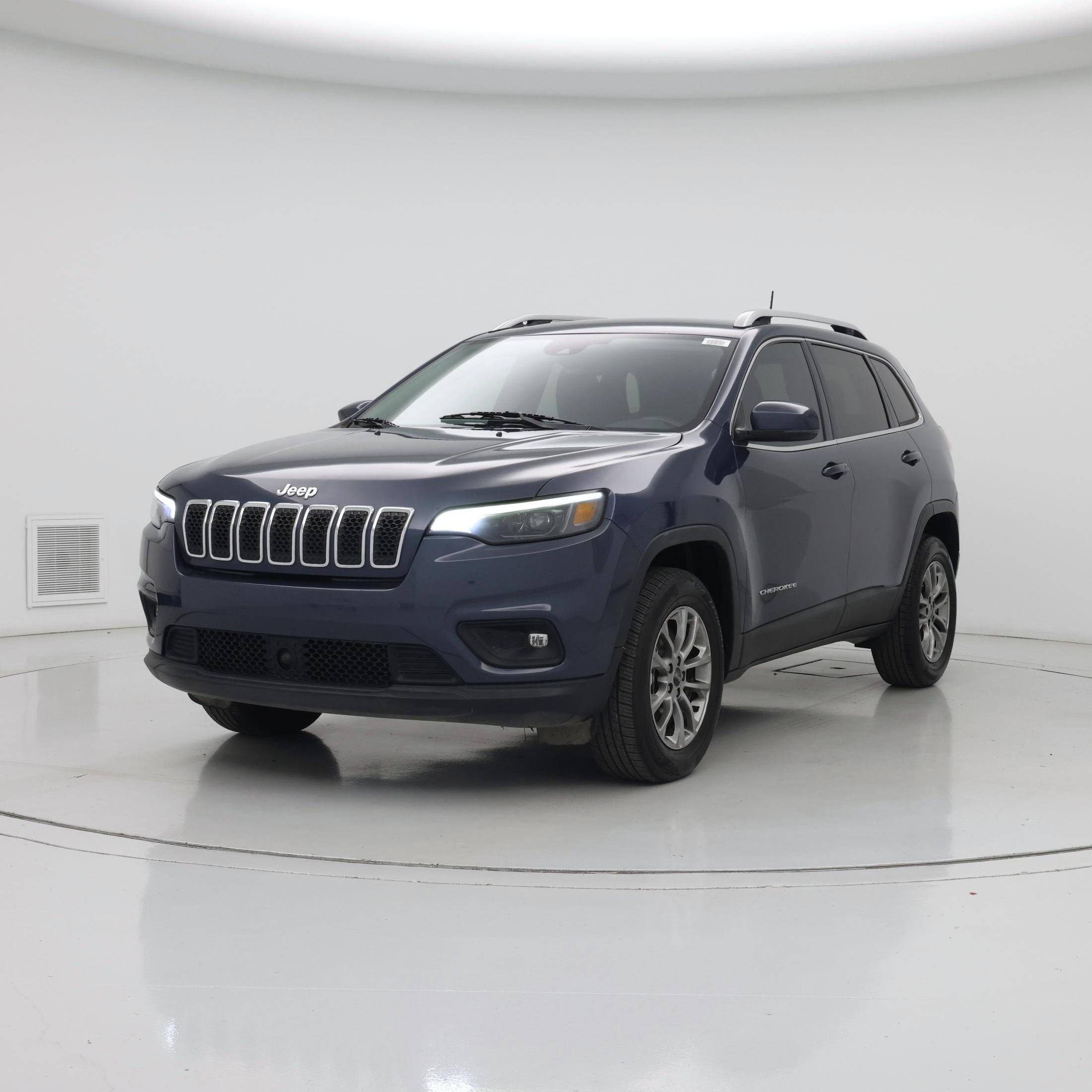 Thumbnail: 2021 Jeep Cherokee - 4