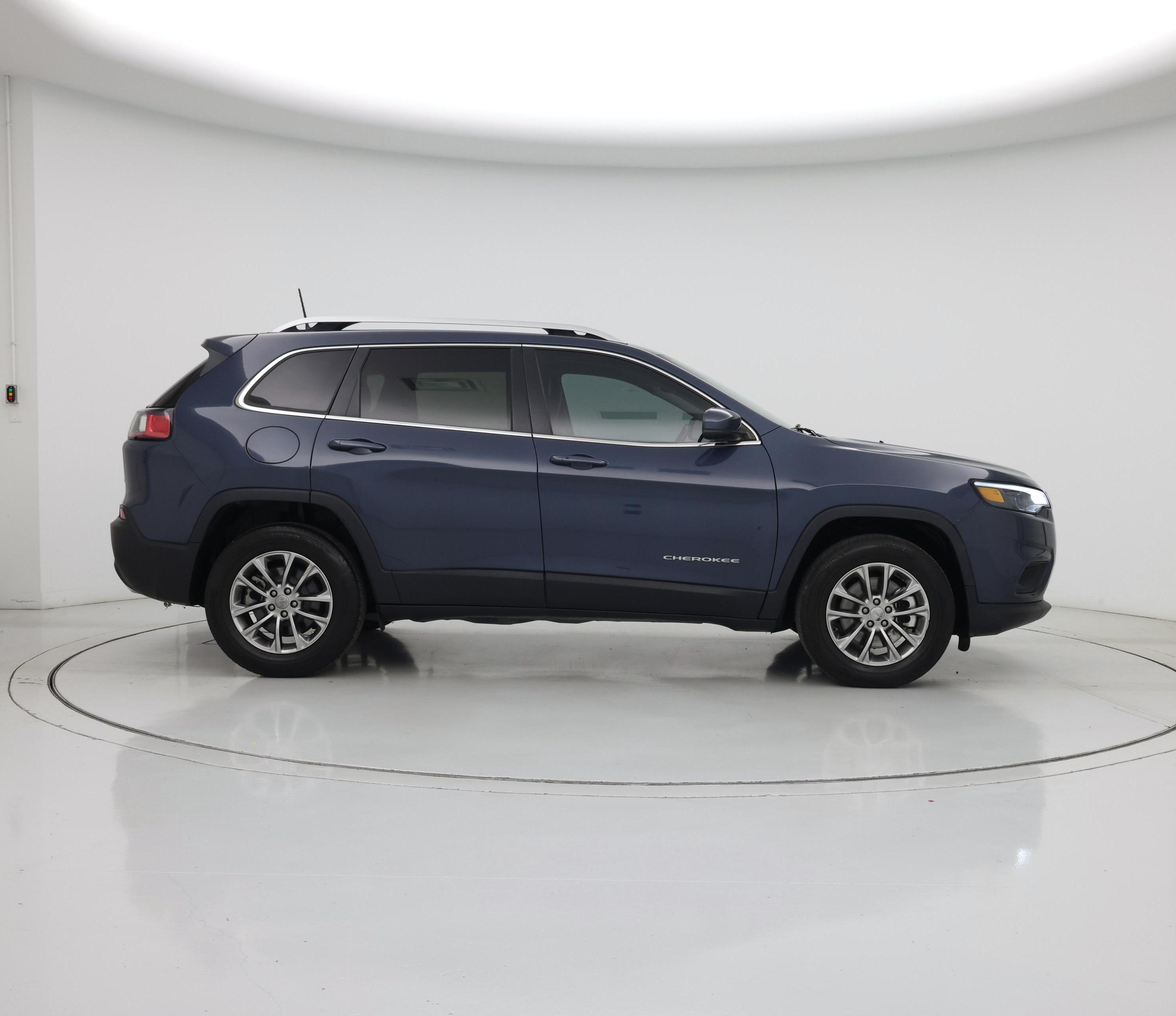 Thumbnail: 2021 Jeep Cherokee - 7