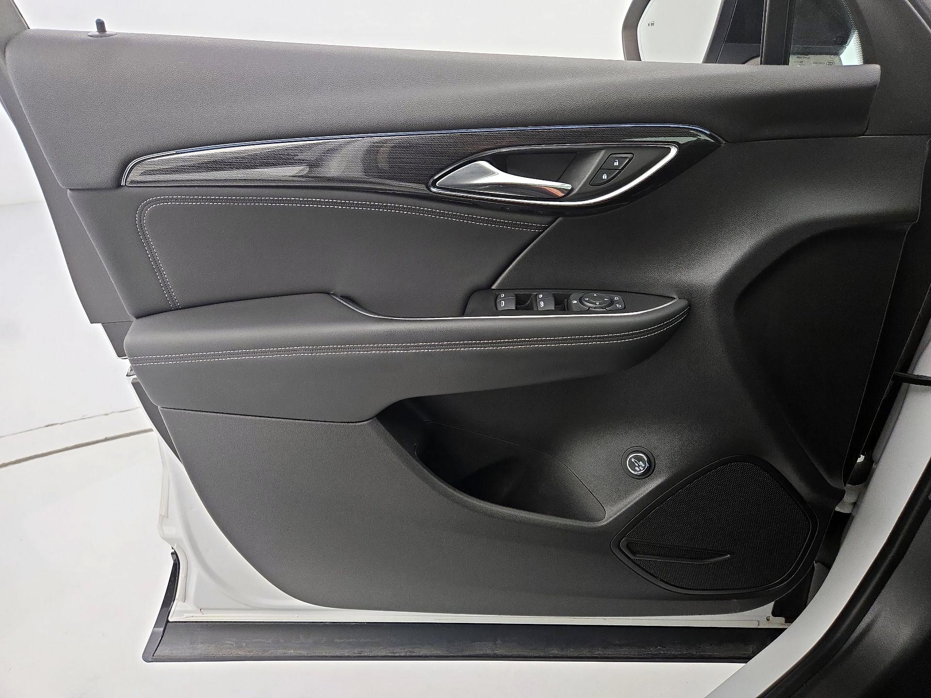 Thumbnail: 2023 Buick Envision - 12