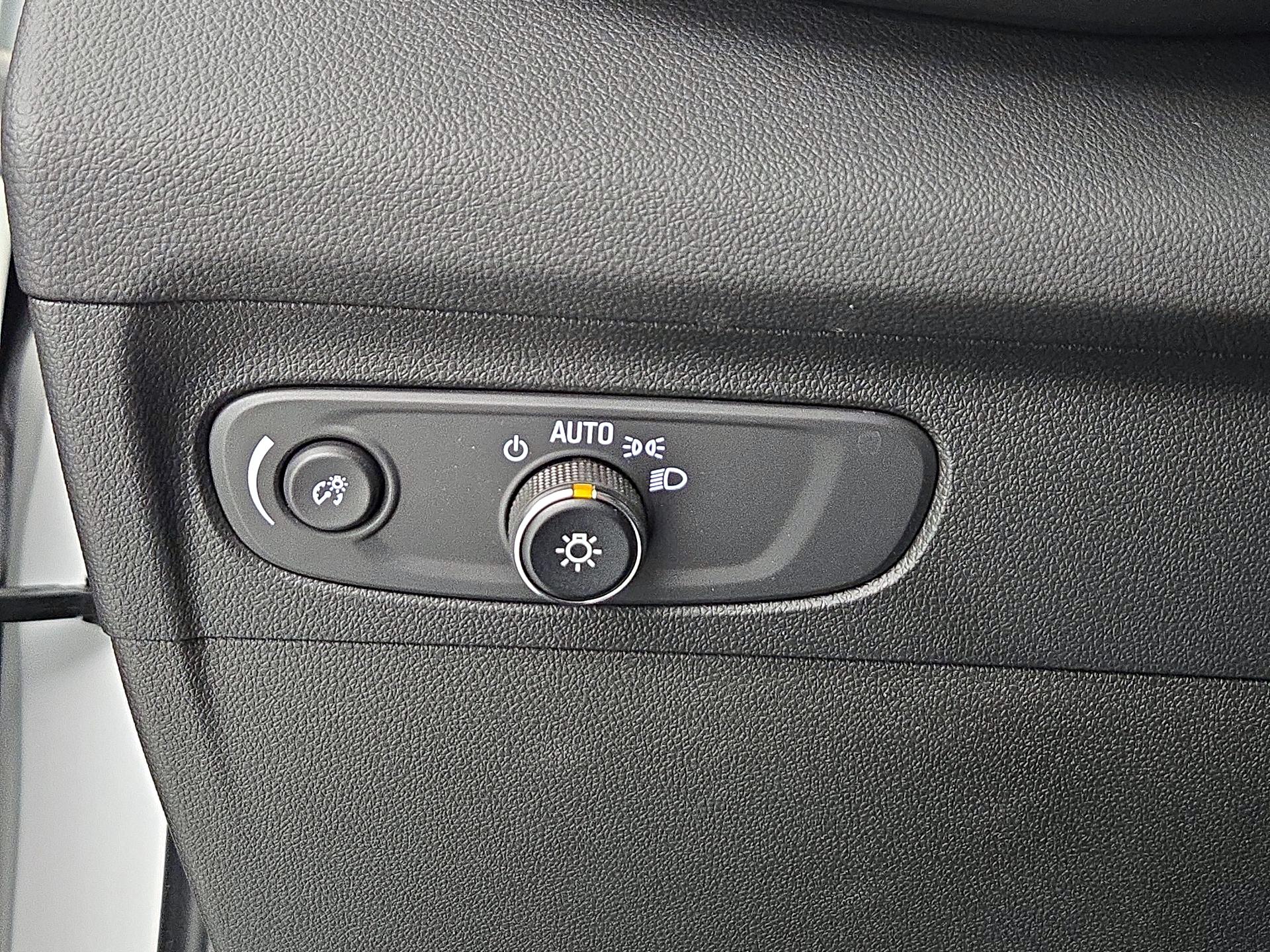 Thumbnail: 2023 Buick Envision - 13