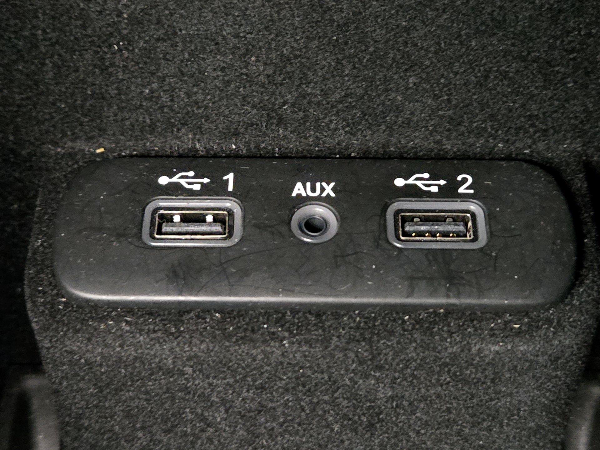 Thumbnail: 2023 Dodge Charger - 18