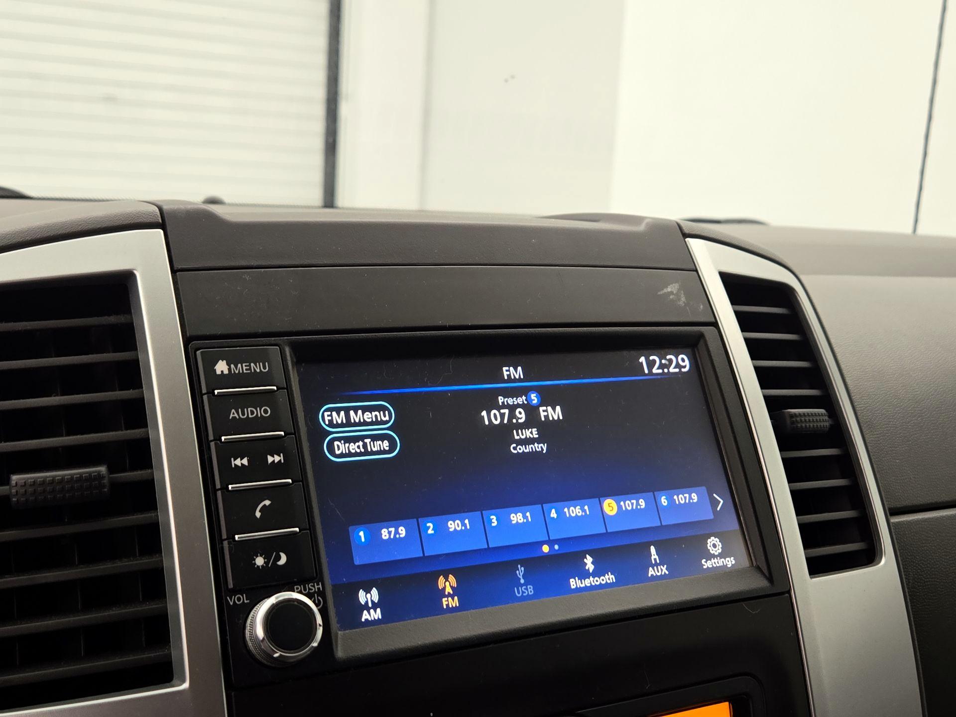 Thumbnail: 2021 Nissan Frontier - 15