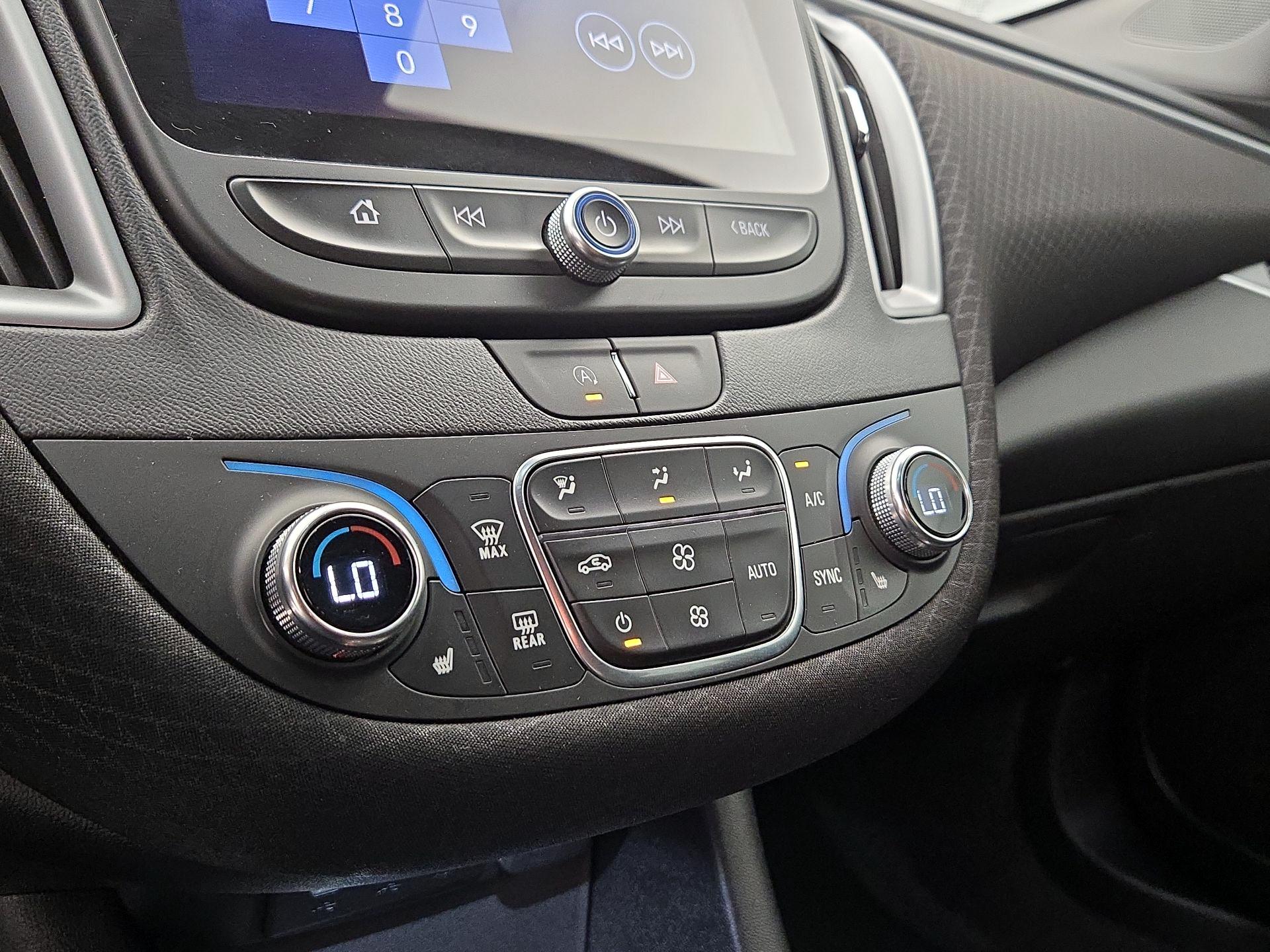 Thumbnail: 2024 Chevrolet Malibu - 16