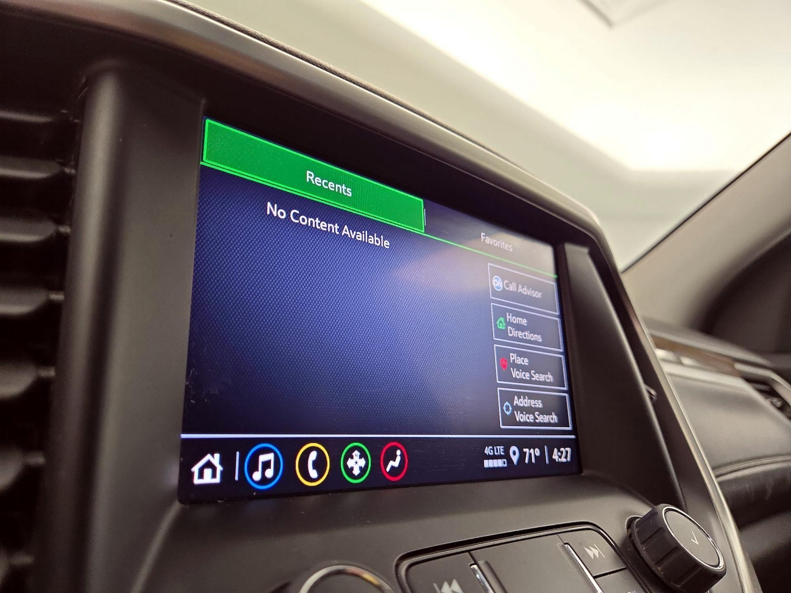 2023 GMC Acadia SLE - Photo 15