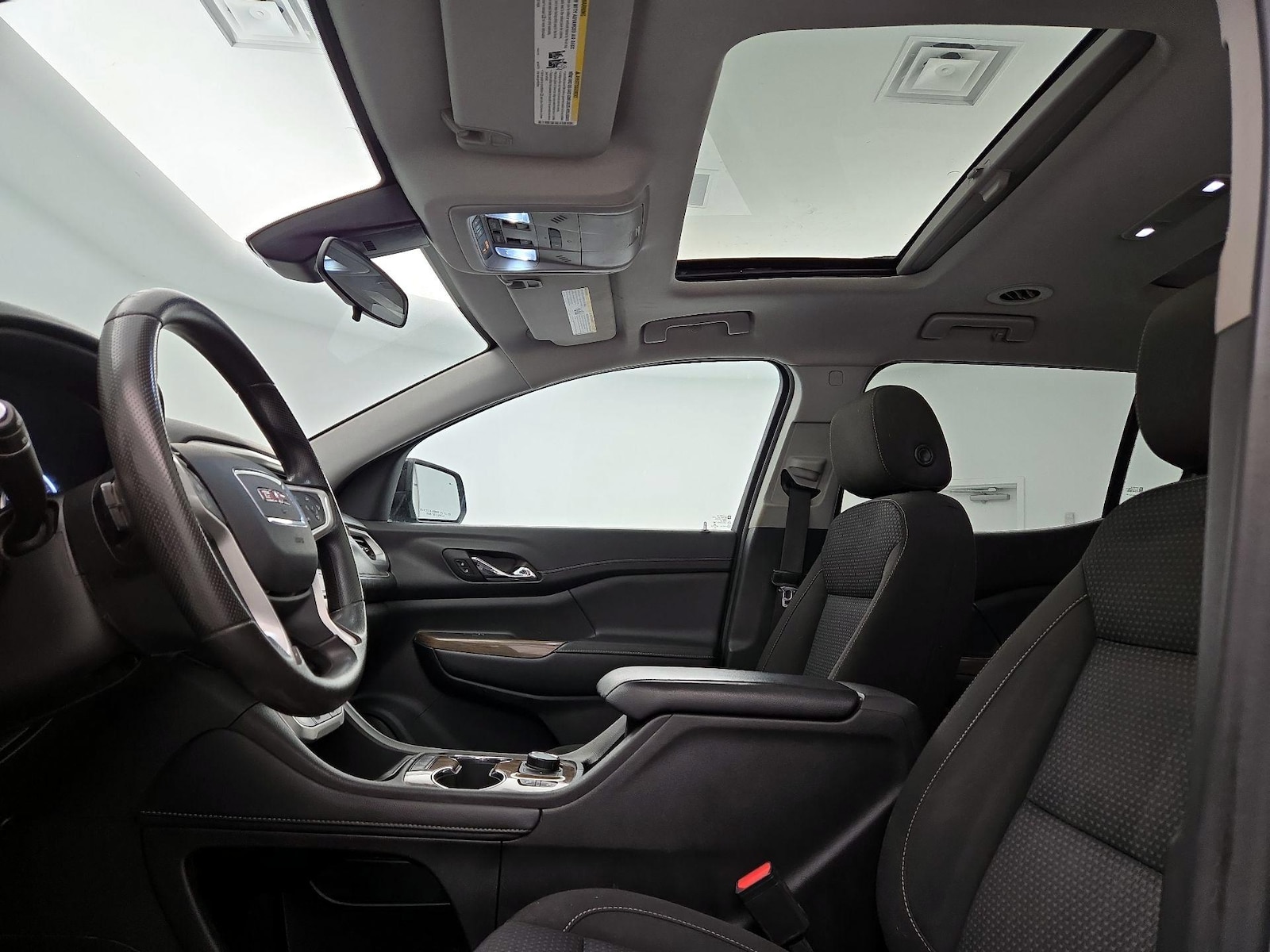 2023 GMC Acadia SLE - Photo 21
