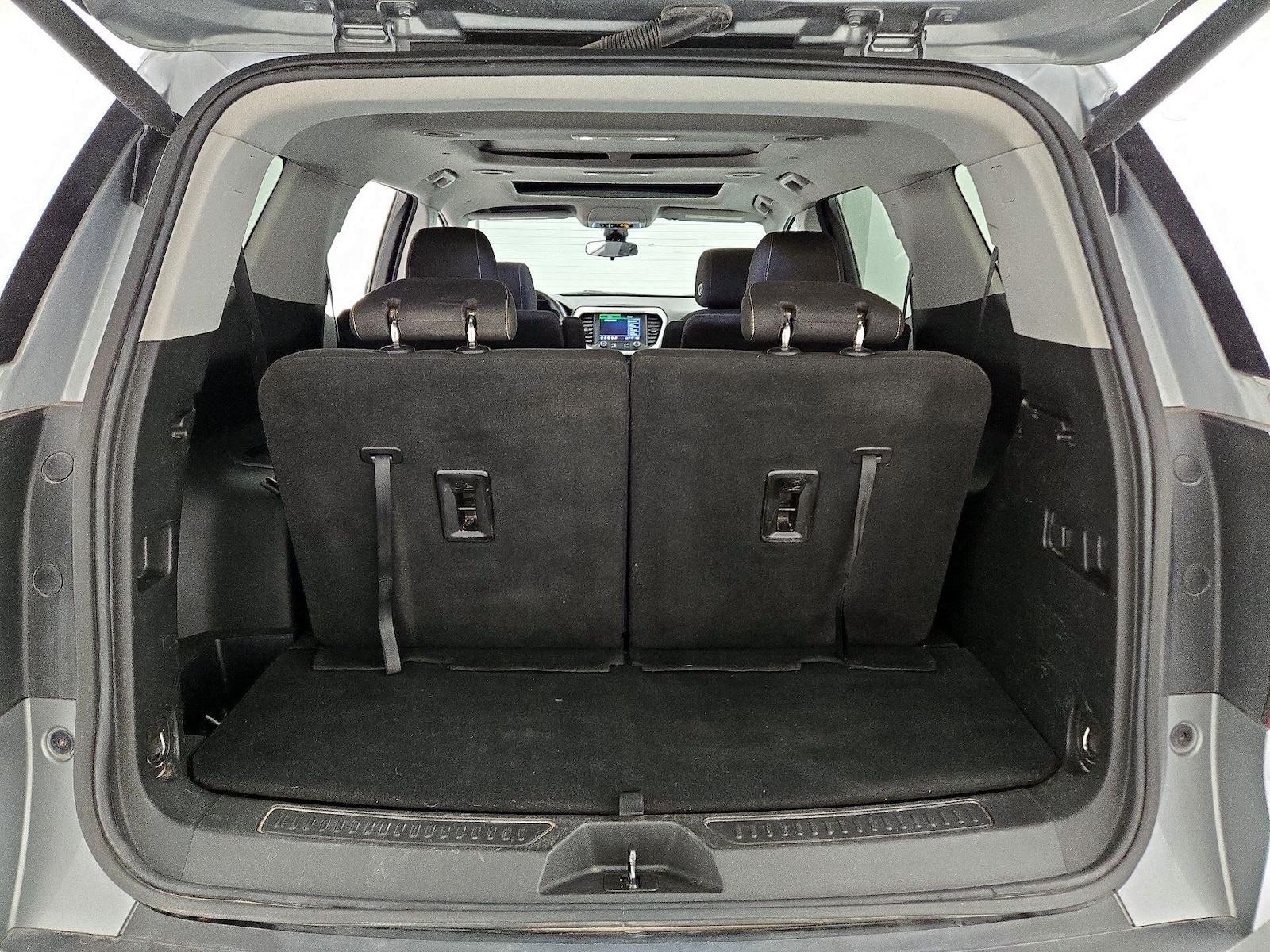 2023 GMC Acadia SLE - Photo 24