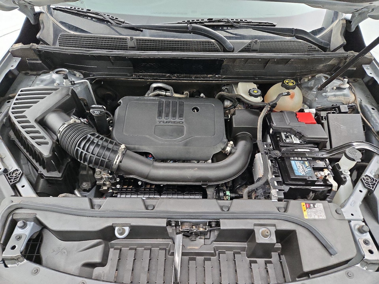 2023 GMC Acadia SLE - Photo 26