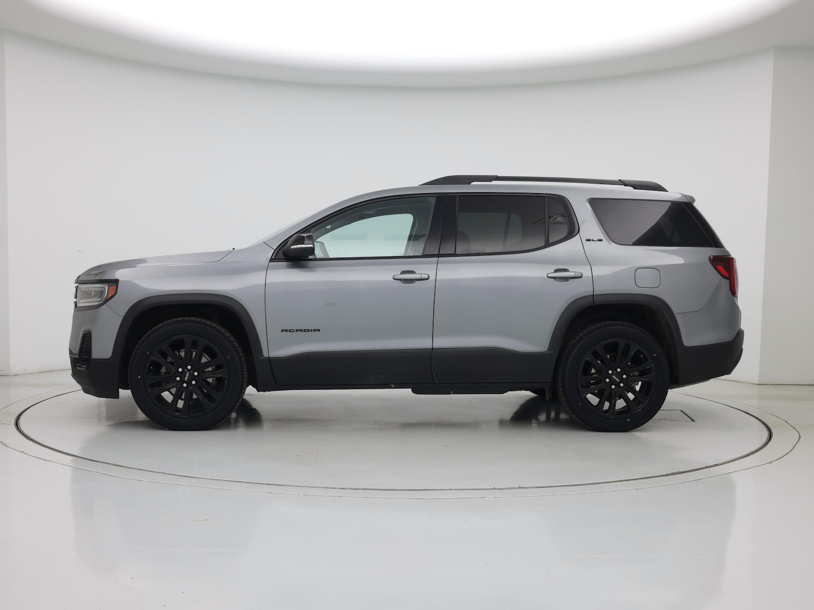 2023 GMC Acadia SLE - Photo 4