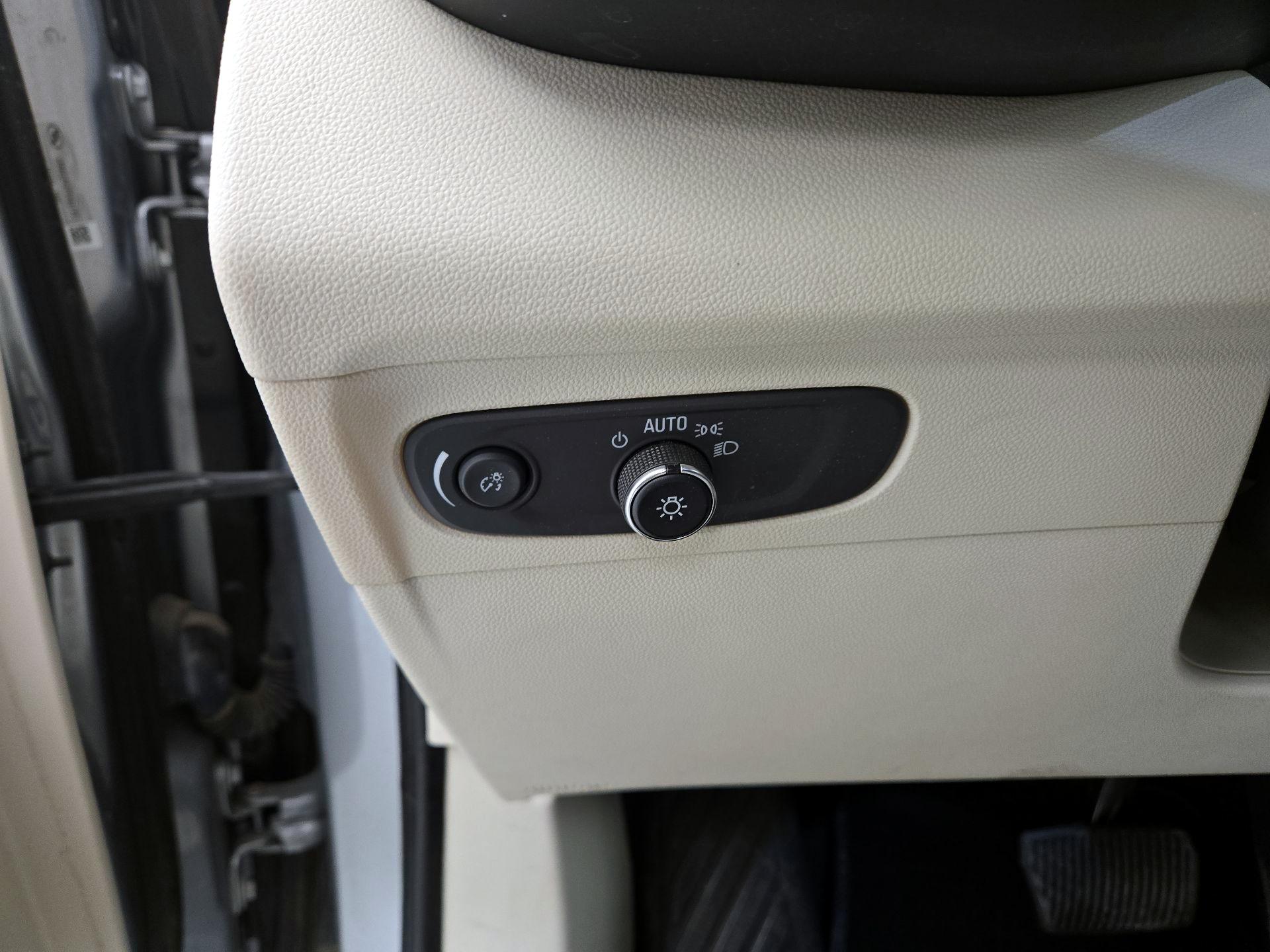 Thumbnail: 2023 Buick Envision - 13