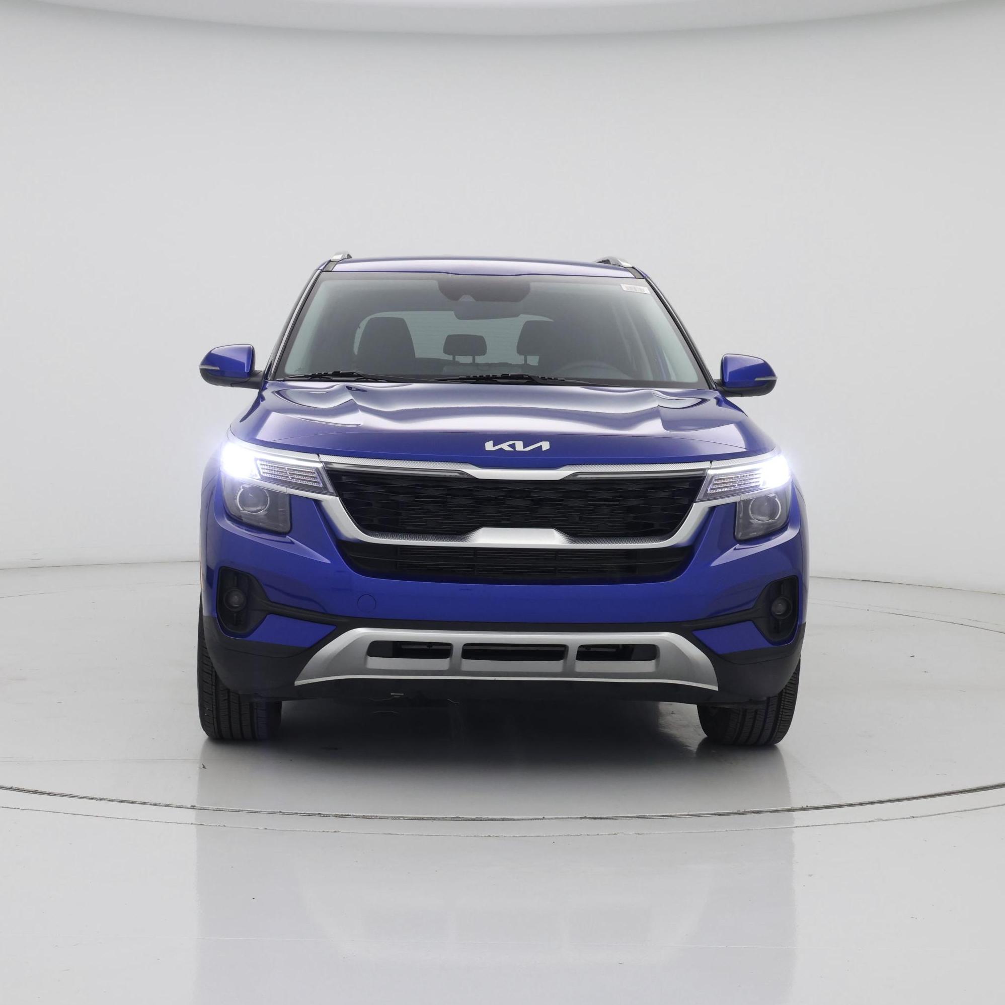 Thumbnail: 2023 Kia Seltos - 5